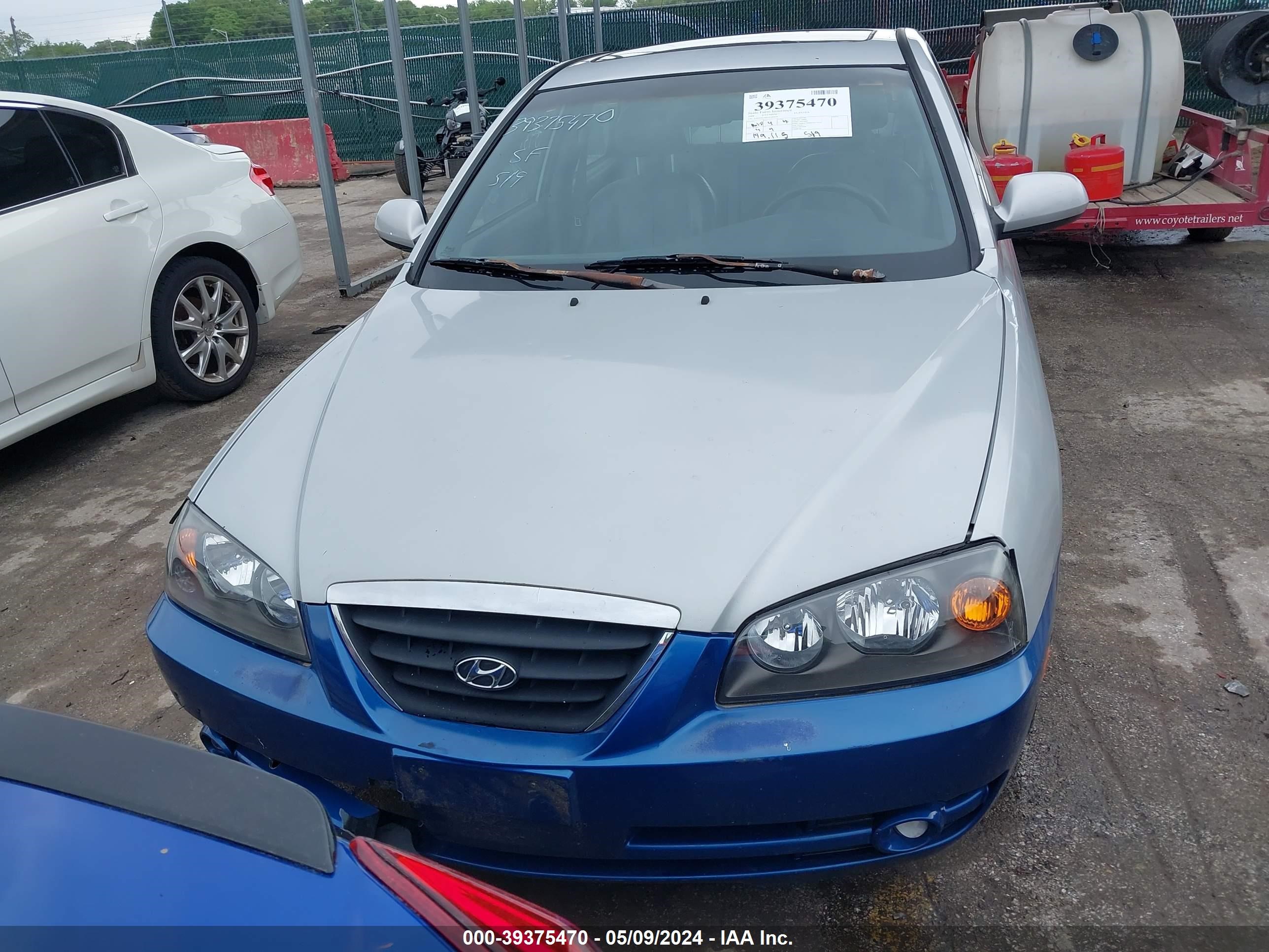 Photo 11 VIN: KMHDN56D16U189426 - HYUNDAI ELANTRA 