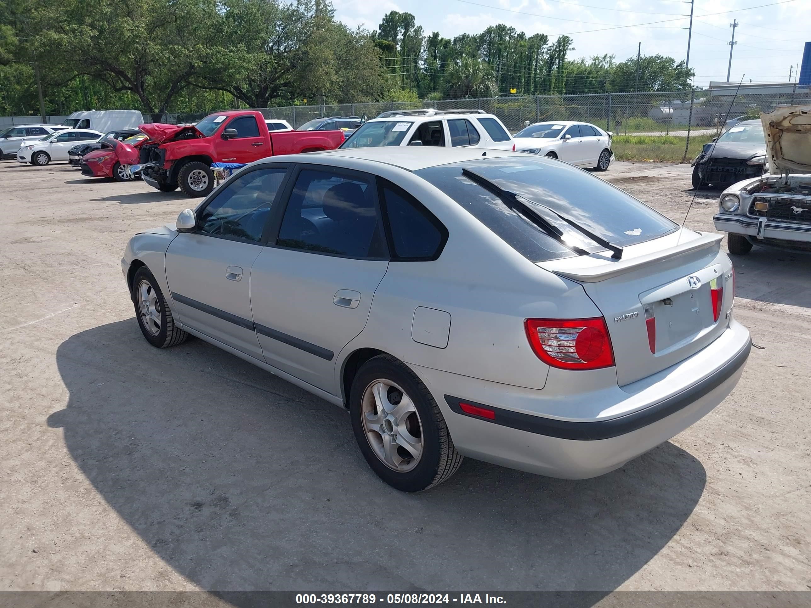 Photo 2 VIN: KMHDN56D34U110304 - HYUNDAI ELANTRA 