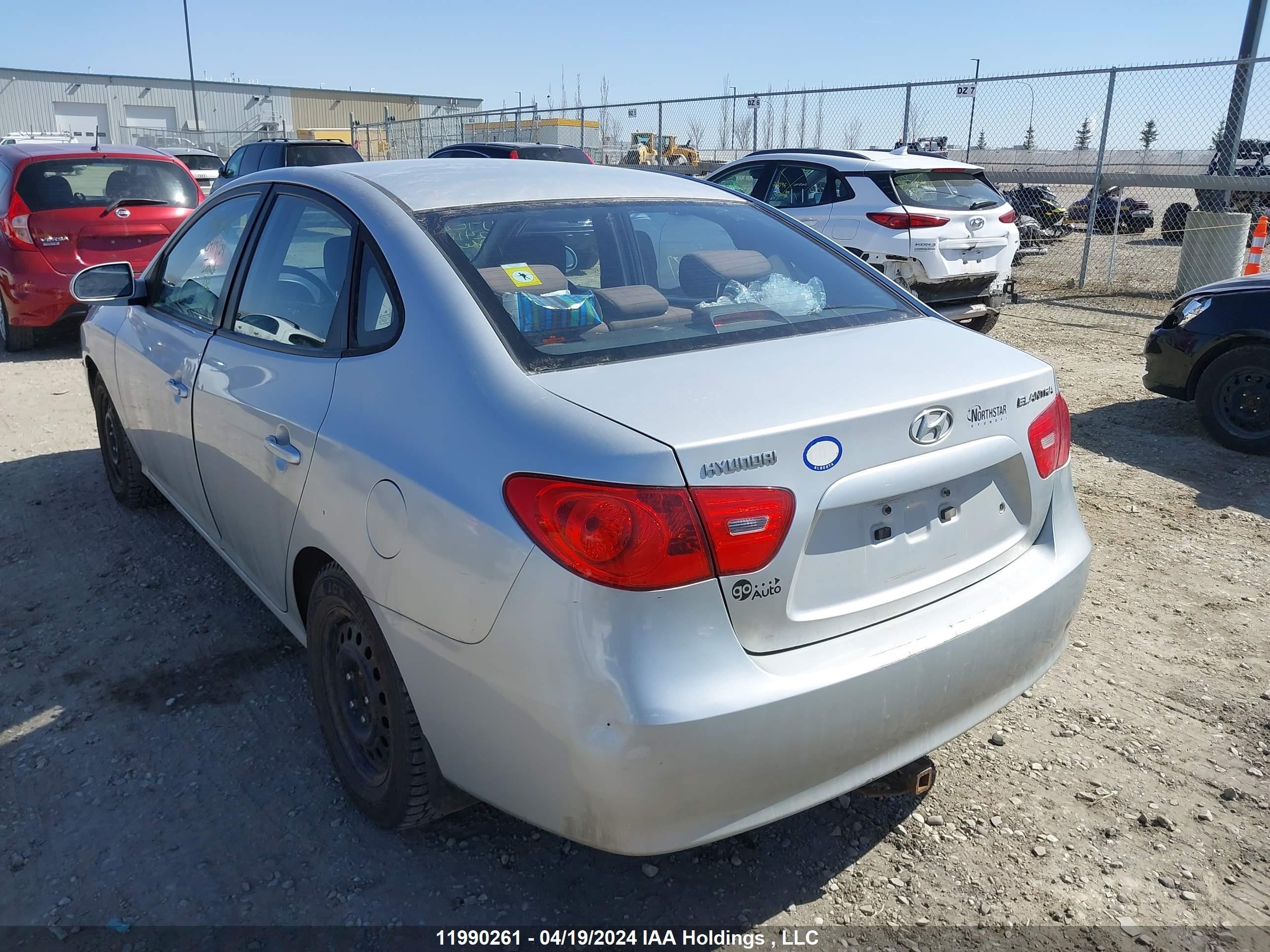 Photo 2 VIN: KMHDU45D59U739052 - HYUNDAI ELANTRA 