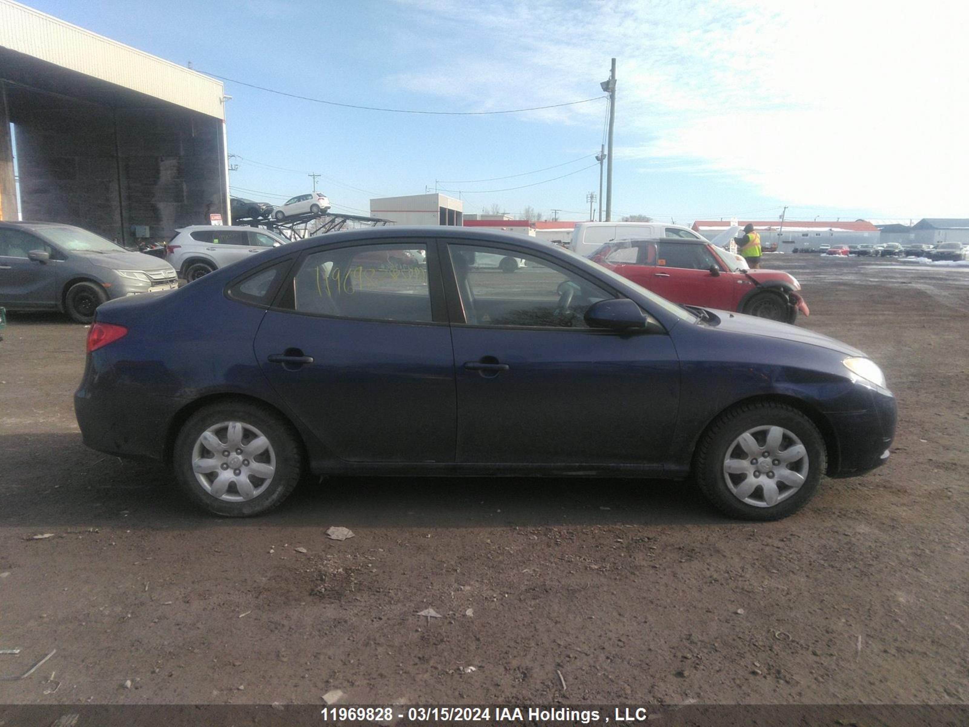 Photo 12 VIN: KMHDU45D99U734128 - HYUNDAI ELANTRA 