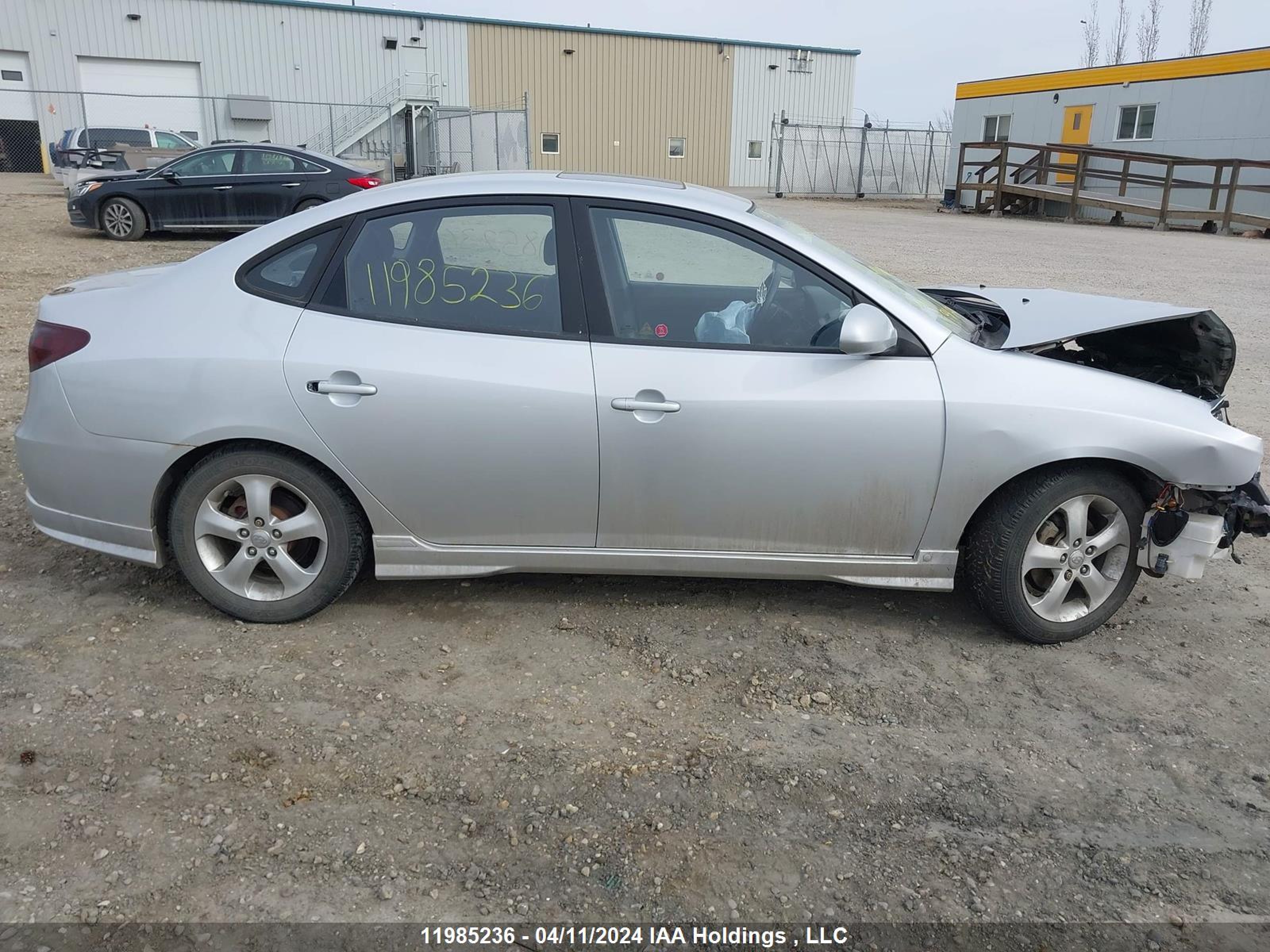 Photo 12 VIN: KMHDU45DX9U777361 - HYUNDAI ELANTRA 