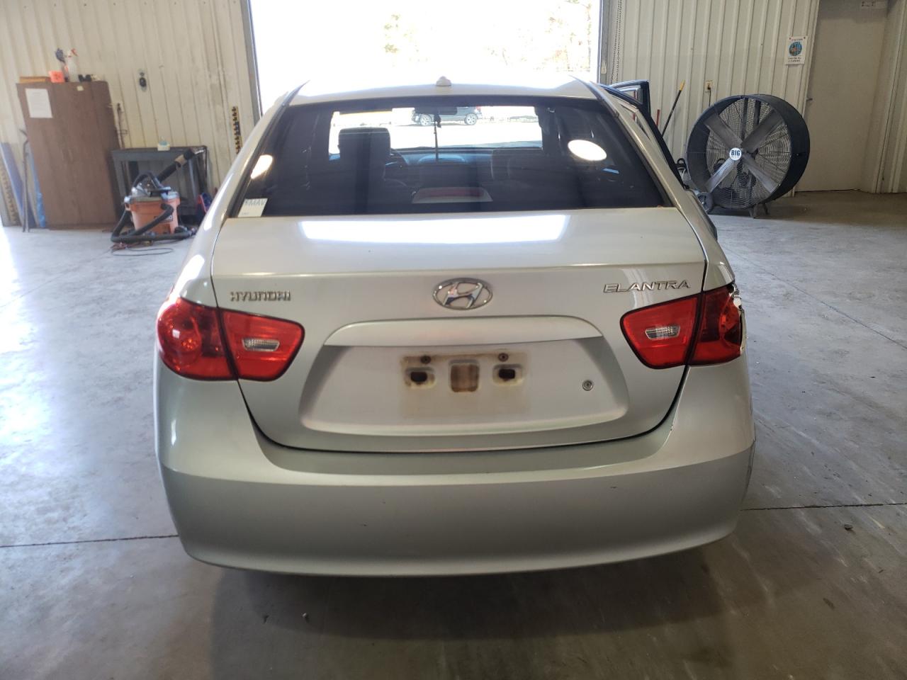 Photo 5 VIN: KMHDU46D09U637785 - HYUNDAI ELANTRA 