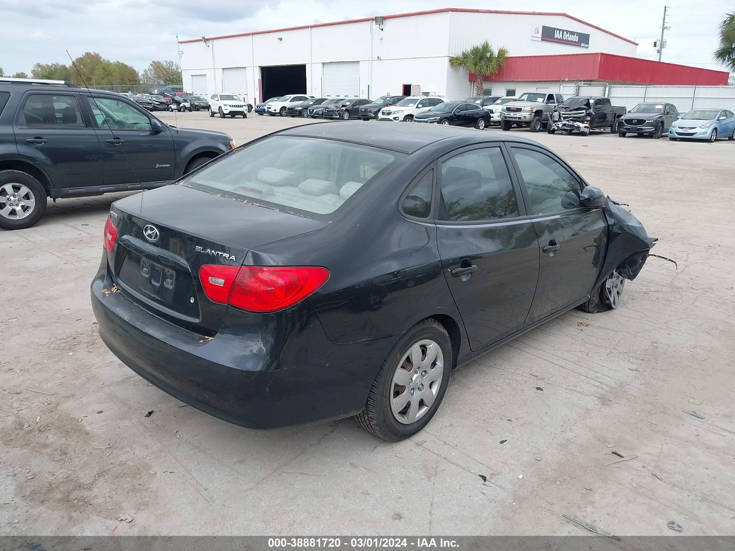 Photo 3 VIN: KMHDU46D17U090684 - HYUNDAI ELANTRA 