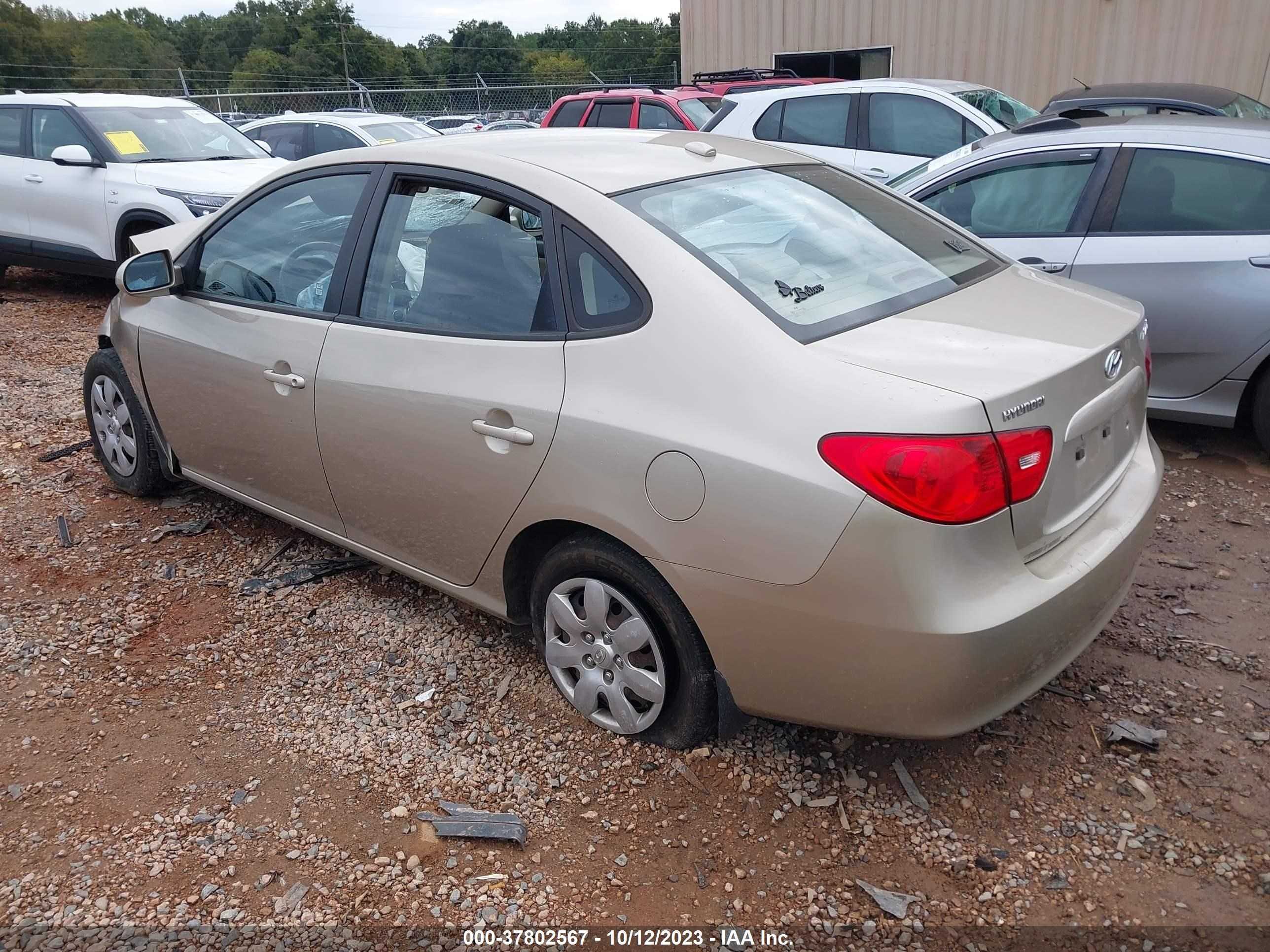 Photo 2 VIN: KMHDU46D17U200665 - HYUNDAI ELANTRA 