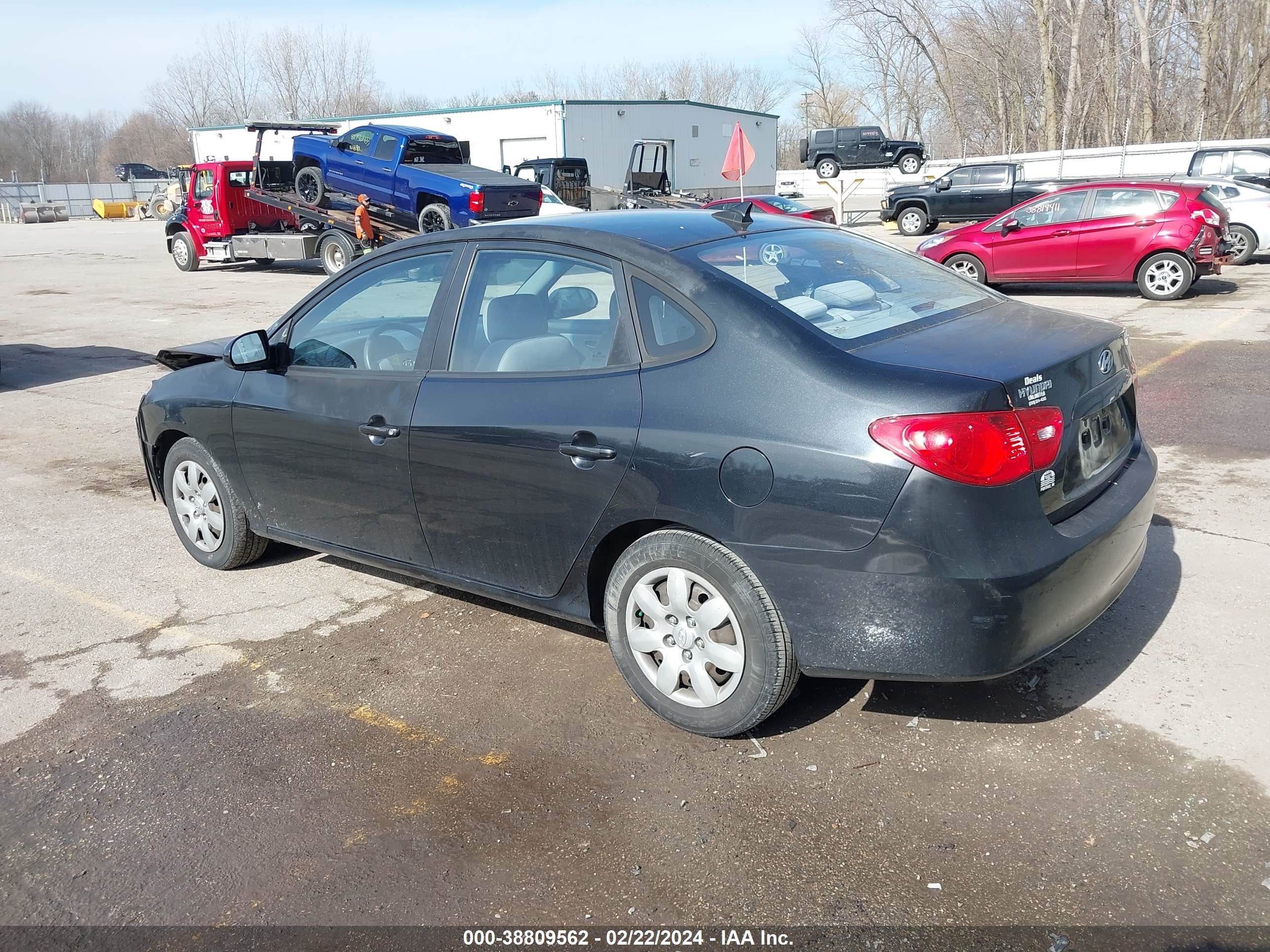 Photo 2 VIN: KMHDU46D19U688485 - HYUNDAI ELANTRA 