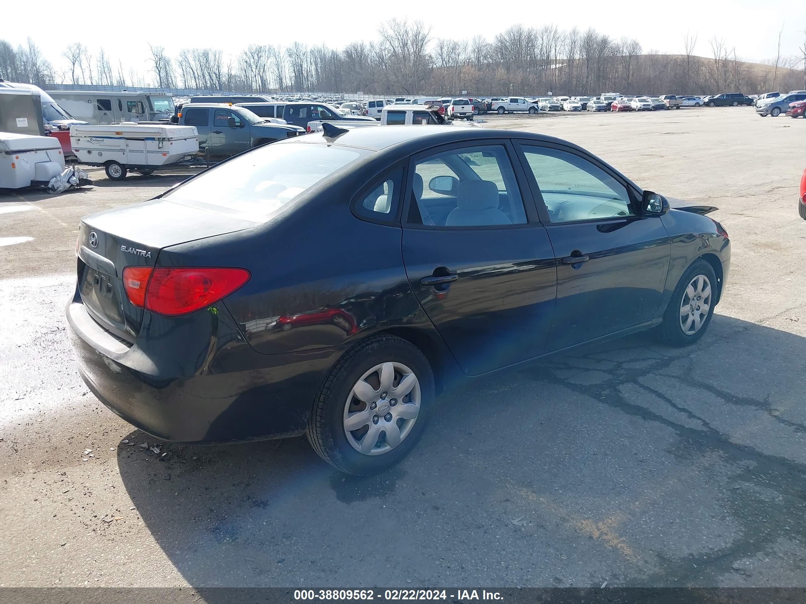 Photo 3 VIN: KMHDU46D19U688485 - HYUNDAI ELANTRA 