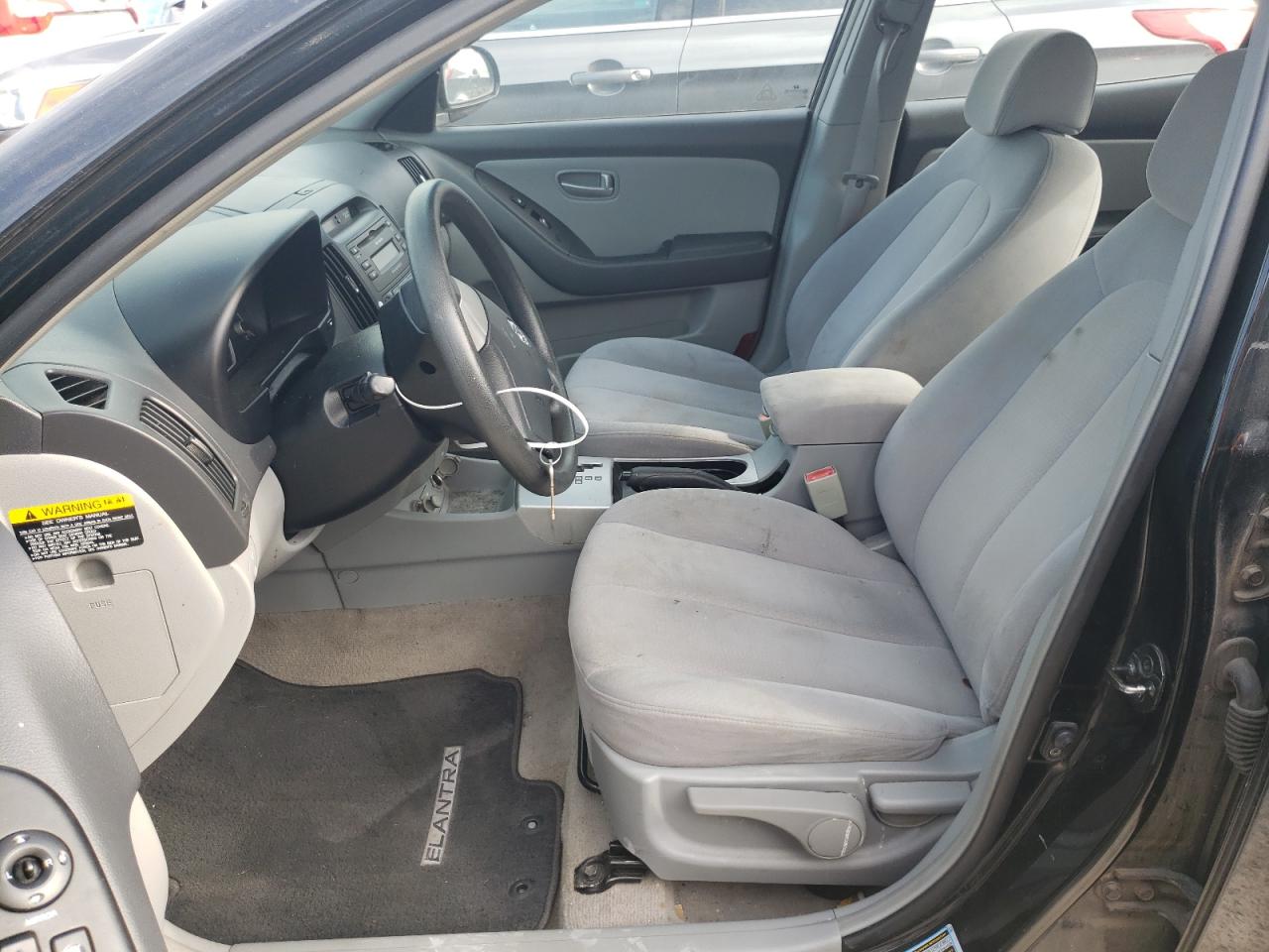 Photo 6 VIN: KMHDU46D27U031837 - HYUNDAI ELANTRA 