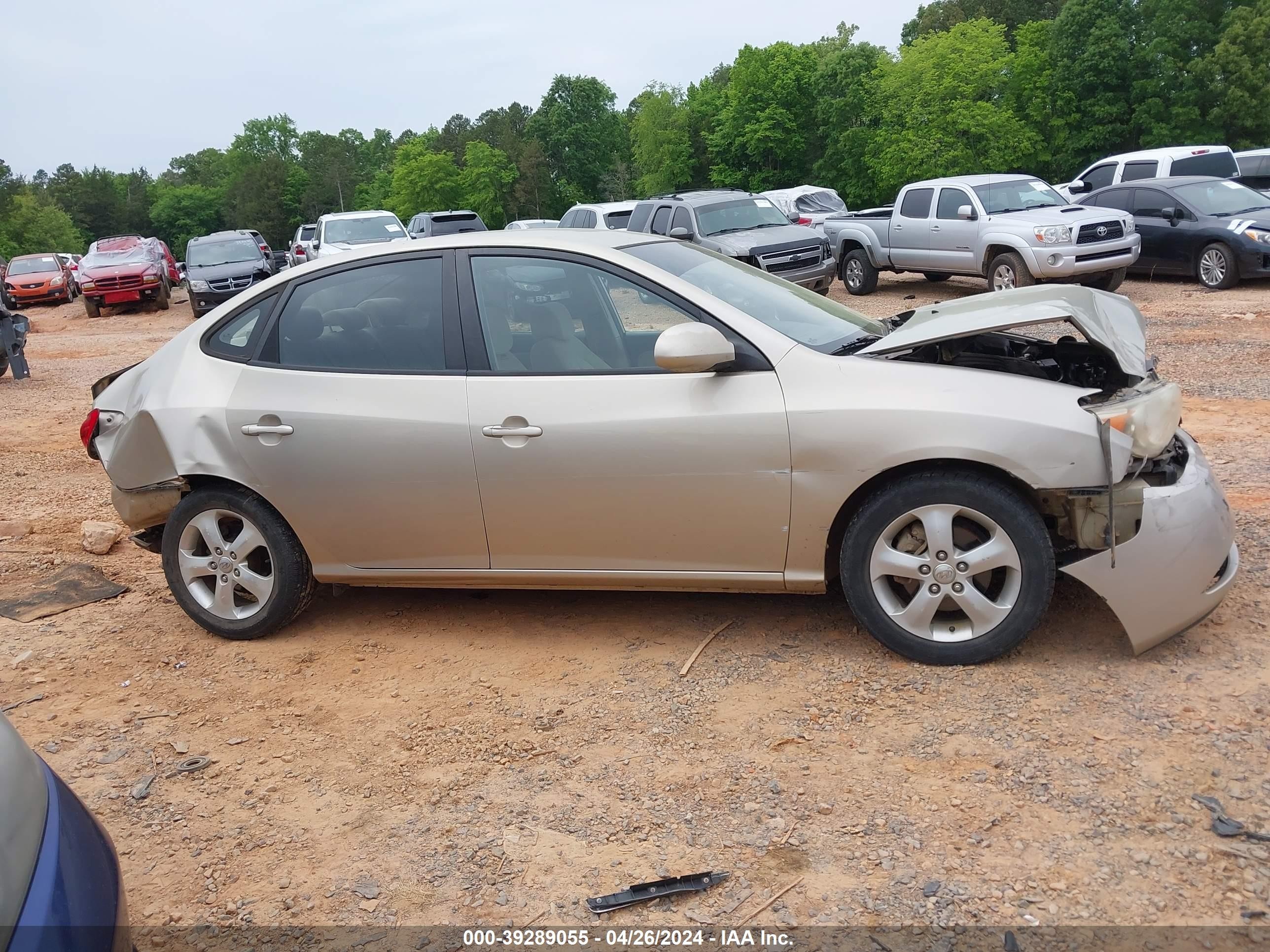 Photo 13 VIN: KMHDU46D27U107654 - HYUNDAI ELANTRA 