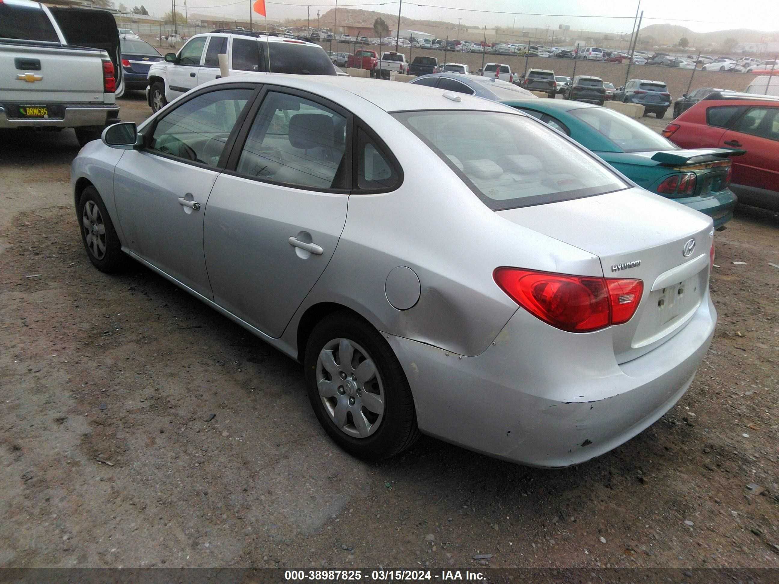 Photo 2 VIN: KMHDU46D27U221959 - HYUNDAI ELANTRA 