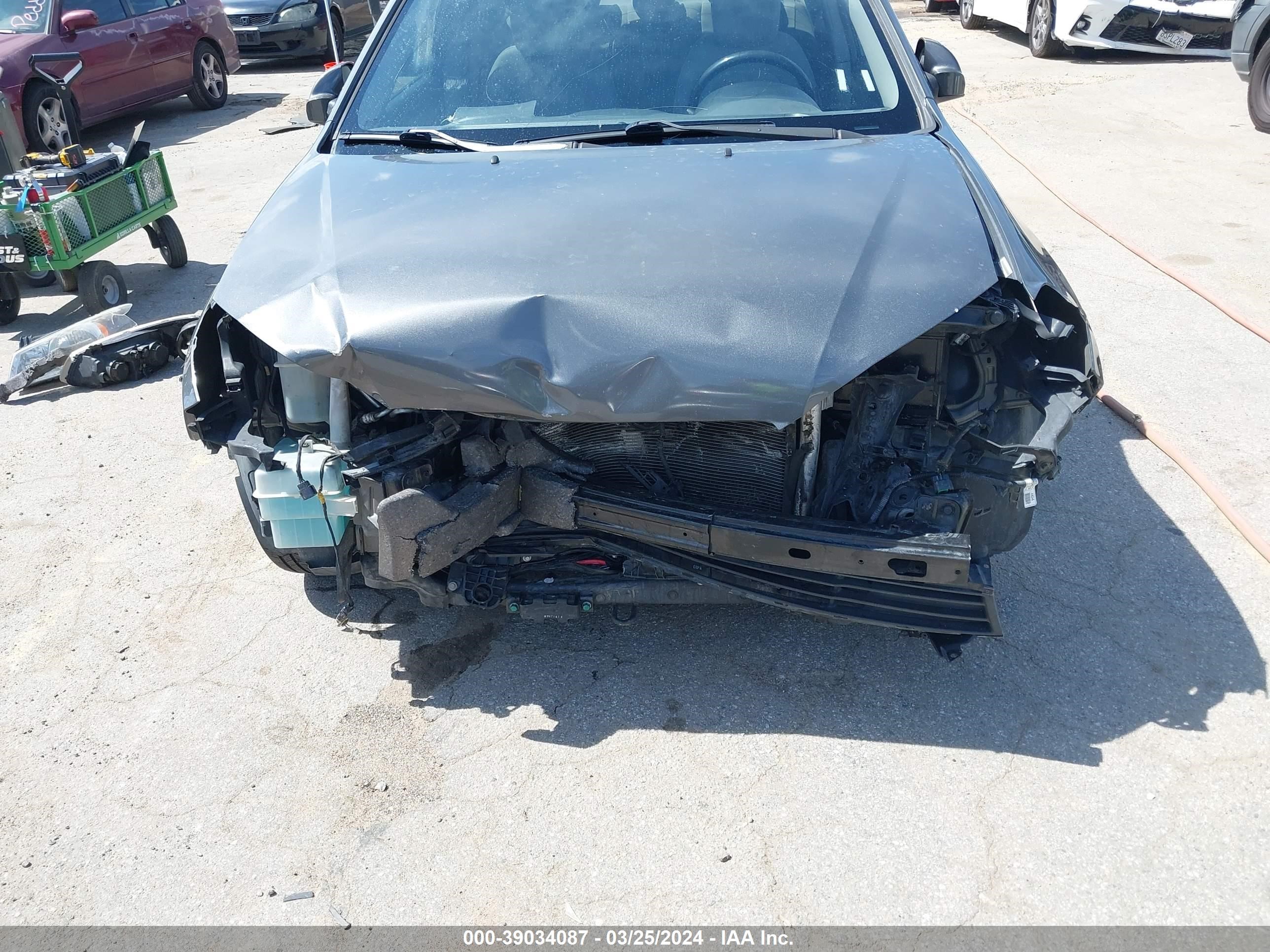 Photo 5 VIN: KMHDU46D28U281127 - HYUNDAI ELANTRA 