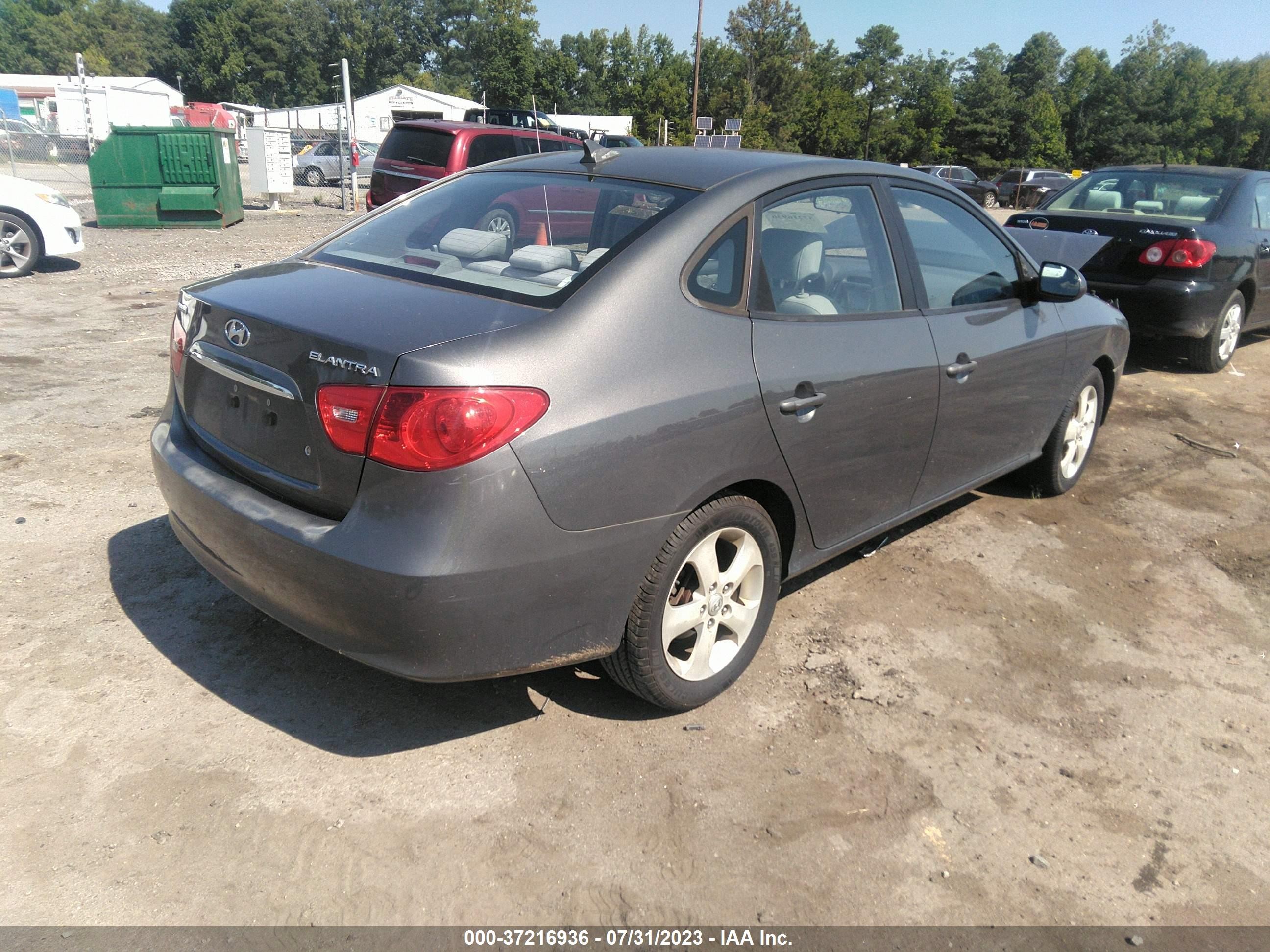 Photo 3 VIN: KMHDU46D29U695106 - HYUNDAI ELANTRA 