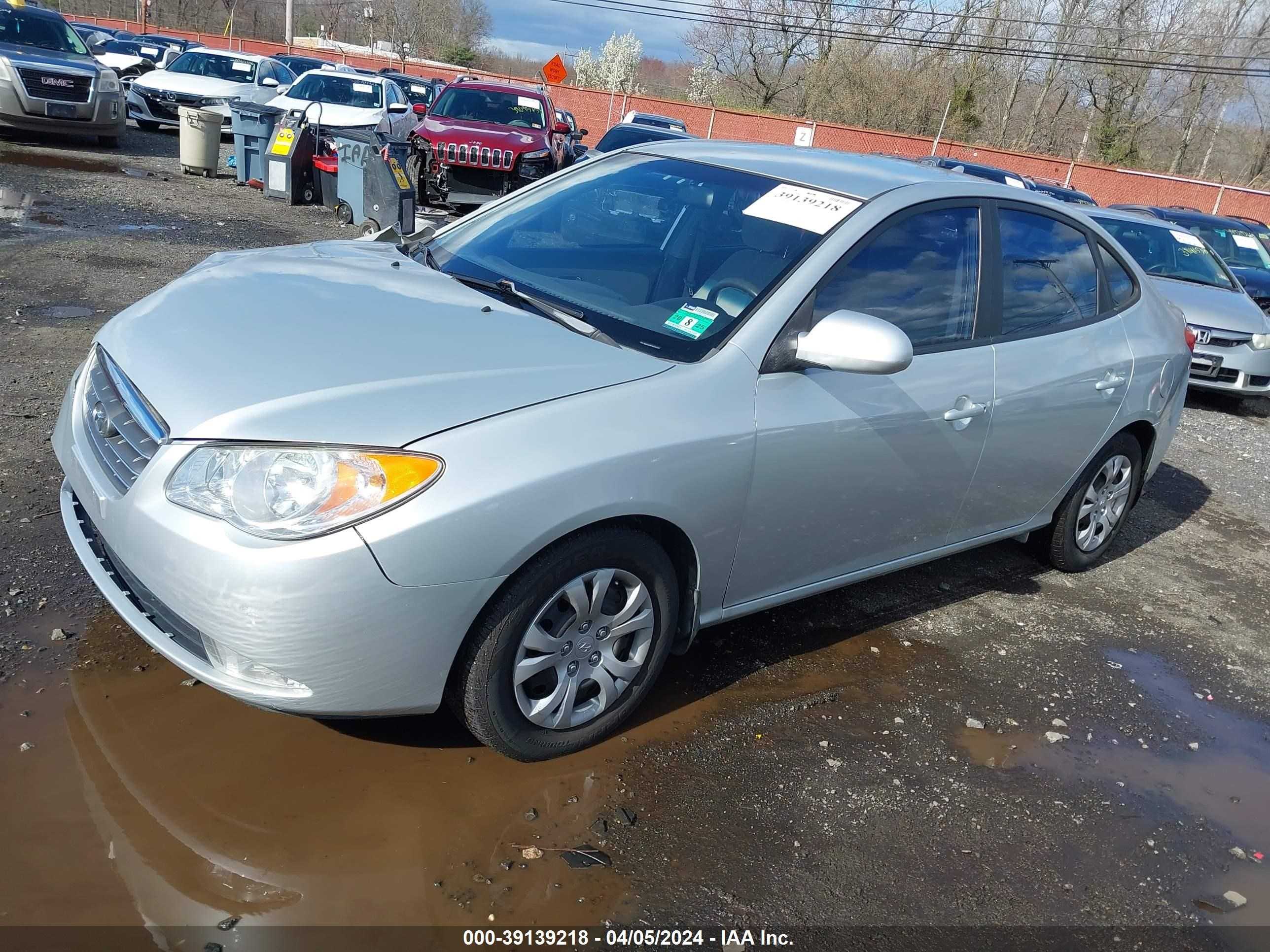 Photo 1 VIN: KMHDU46D29U702720 - HYUNDAI ELANTRA 