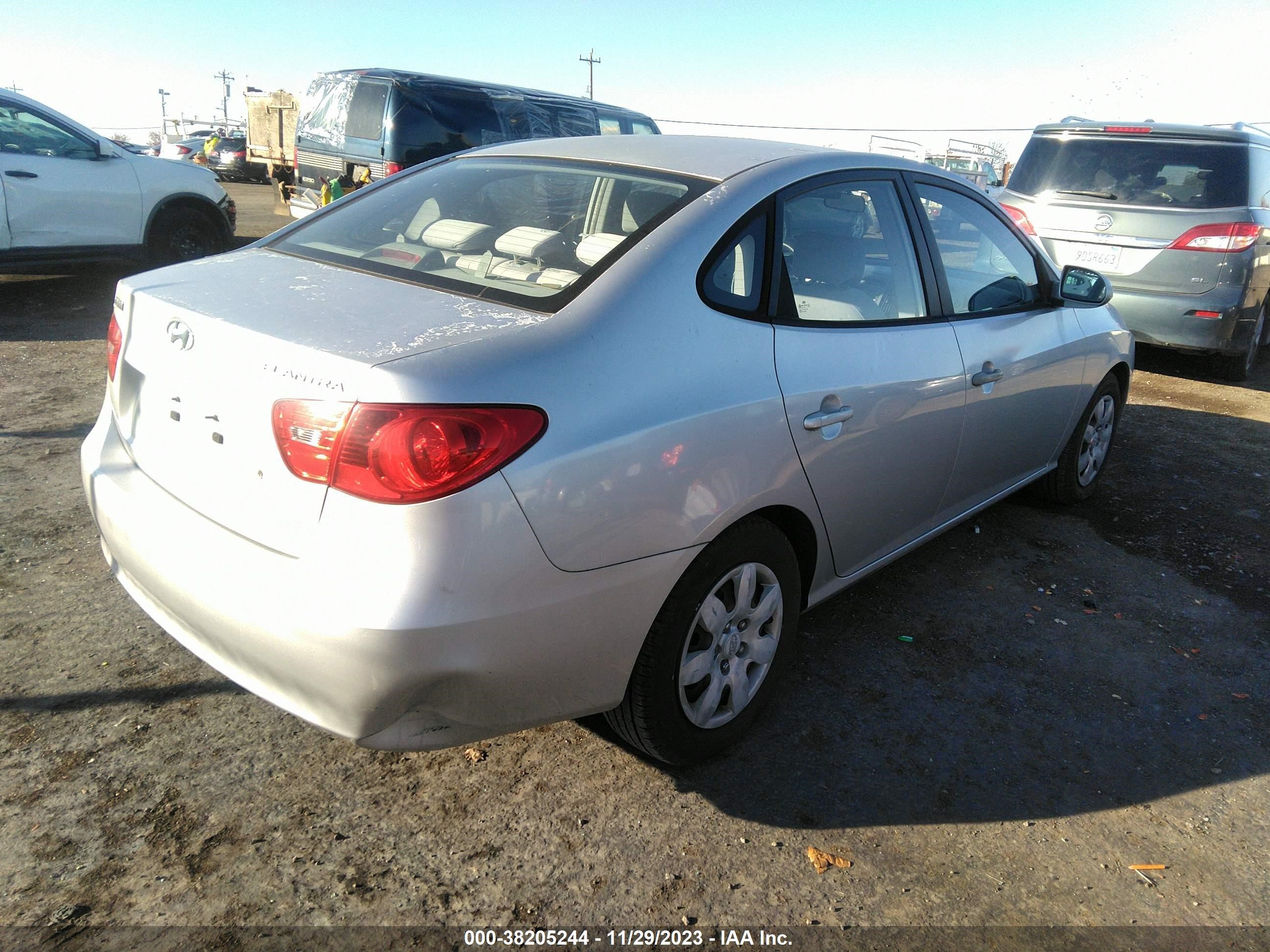 Photo 3 VIN: KMHDU46D37U038778 - HYUNDAI ELANTRA 