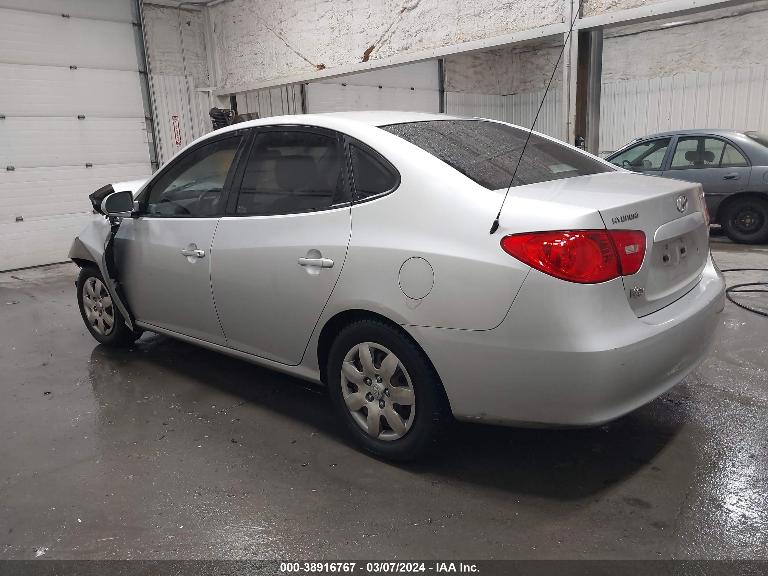 Photo 2 VIN: KMHDU46D37U073501 - HYUNDAI ELANTRA 