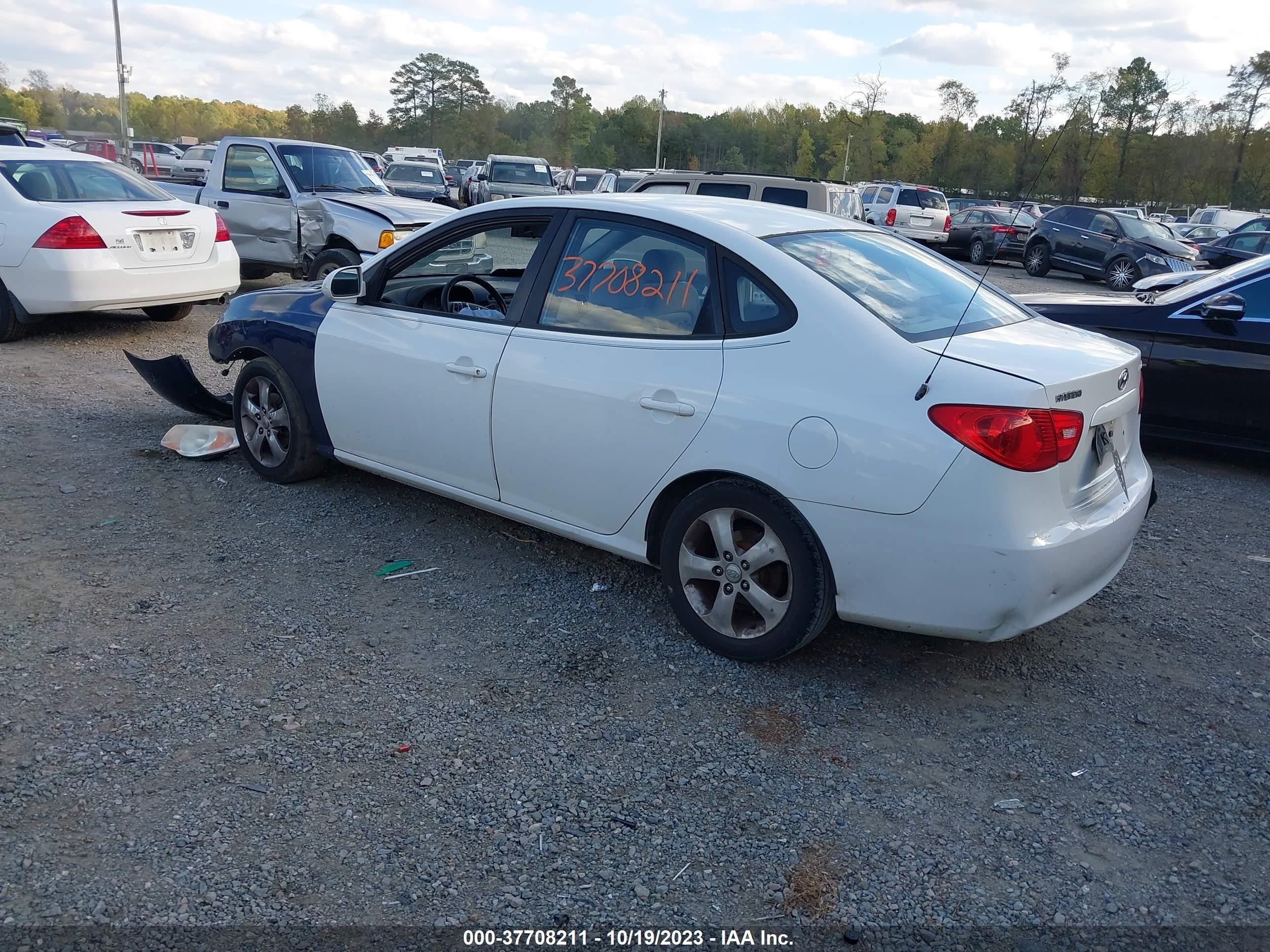 Photo 2 VIN: KMHDU46D37U125791 - HYUNDAI ELANTRA 