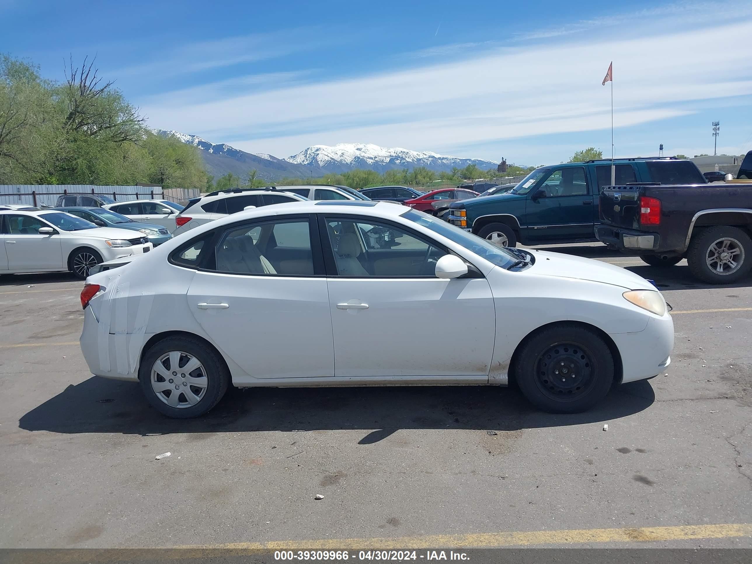 Photo 12 VIN: KMHDU46D38U363254 - HYUNDAI ELANTRA 