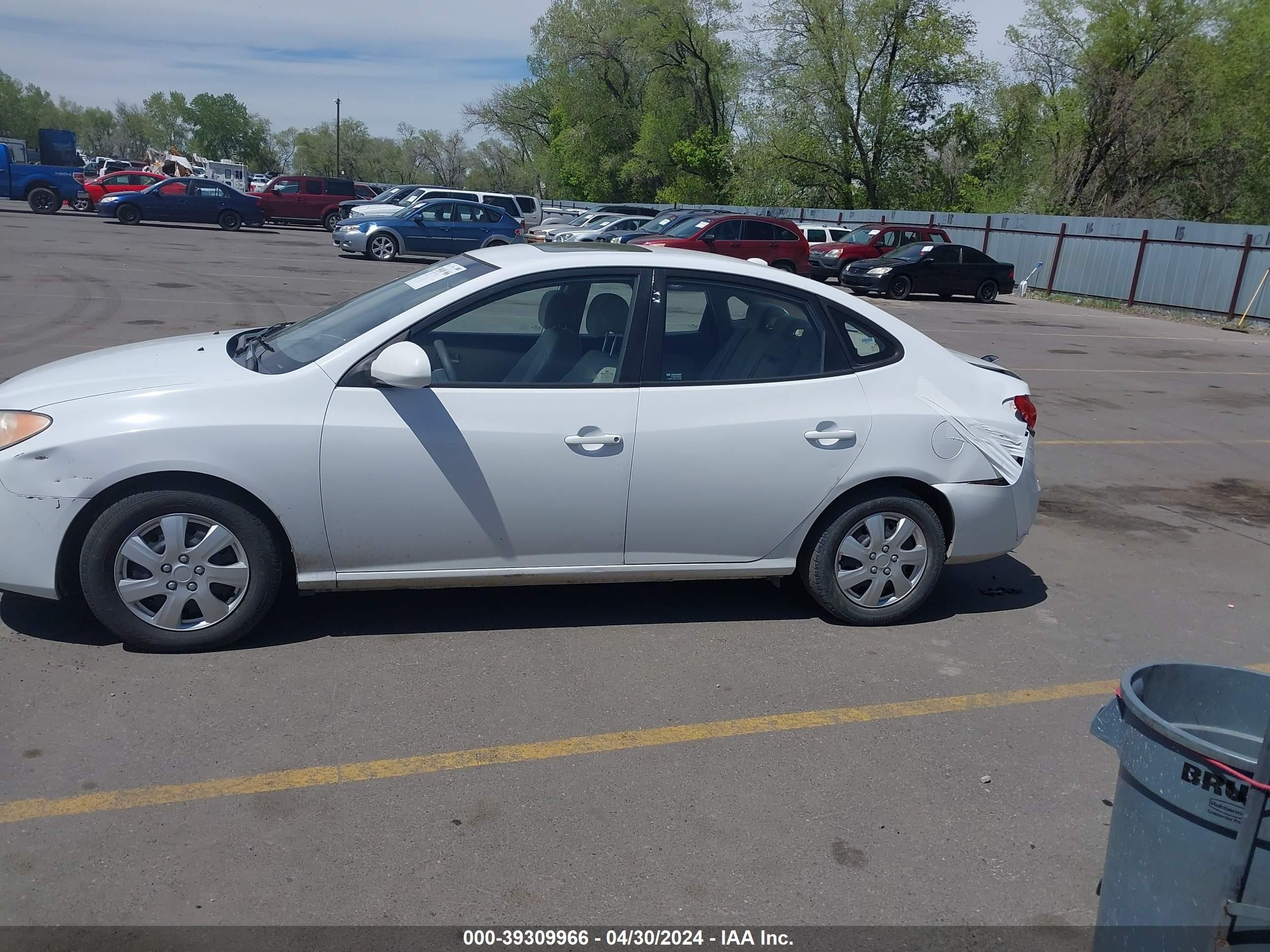 Photo 13 VIN: KMHDU46D38U363254 - HYUNDAI ELANTRA 