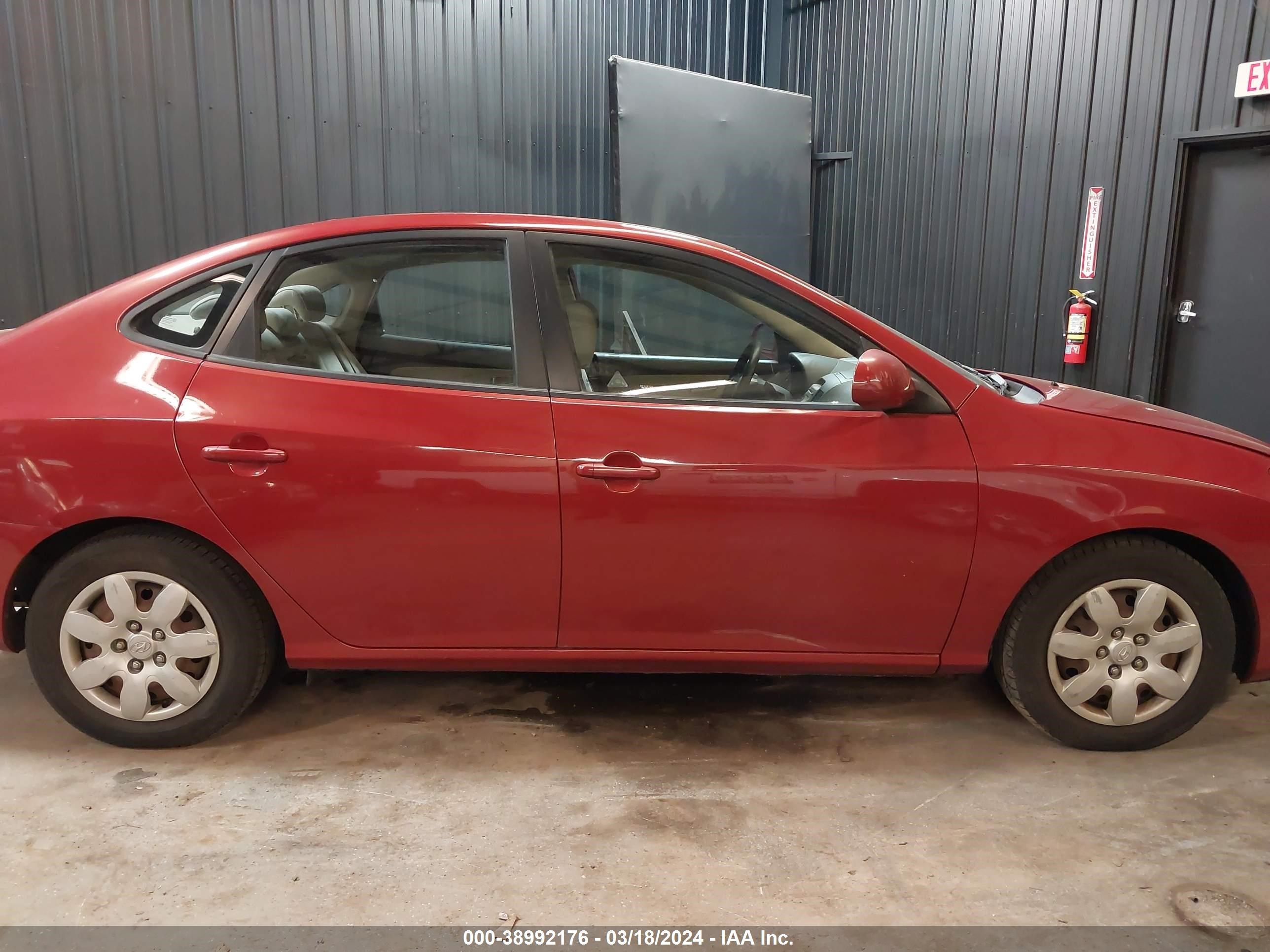 Photo 12 VIN: KMHDU46D38U567682 - HYUNDAI ELANTRA 