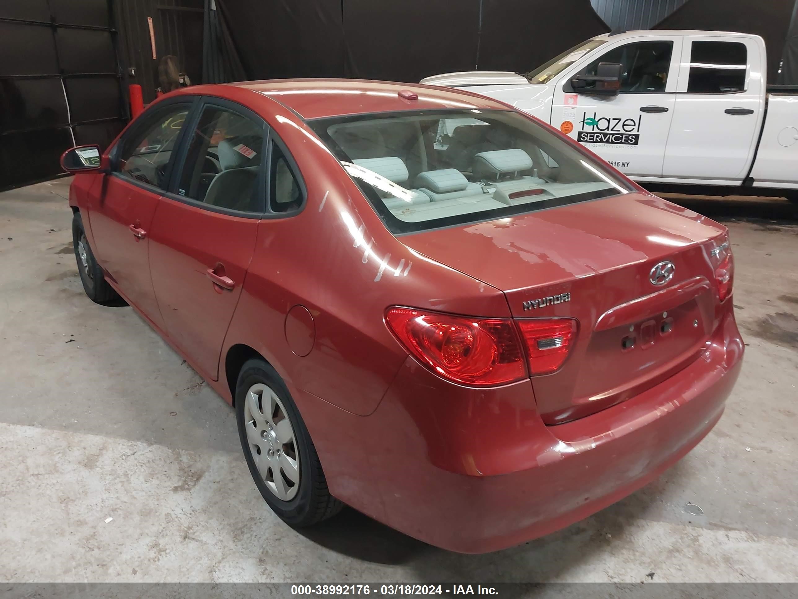 Photo 2 VIN: KMHDU46D38U567682 - HYUNDAI ELANTRA 