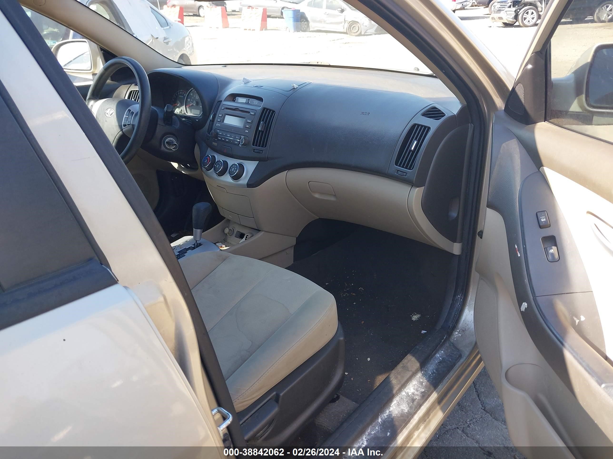 Photo 4 VIN: KMHDU46D39U791522 - HYUNDAI ELANTRA 