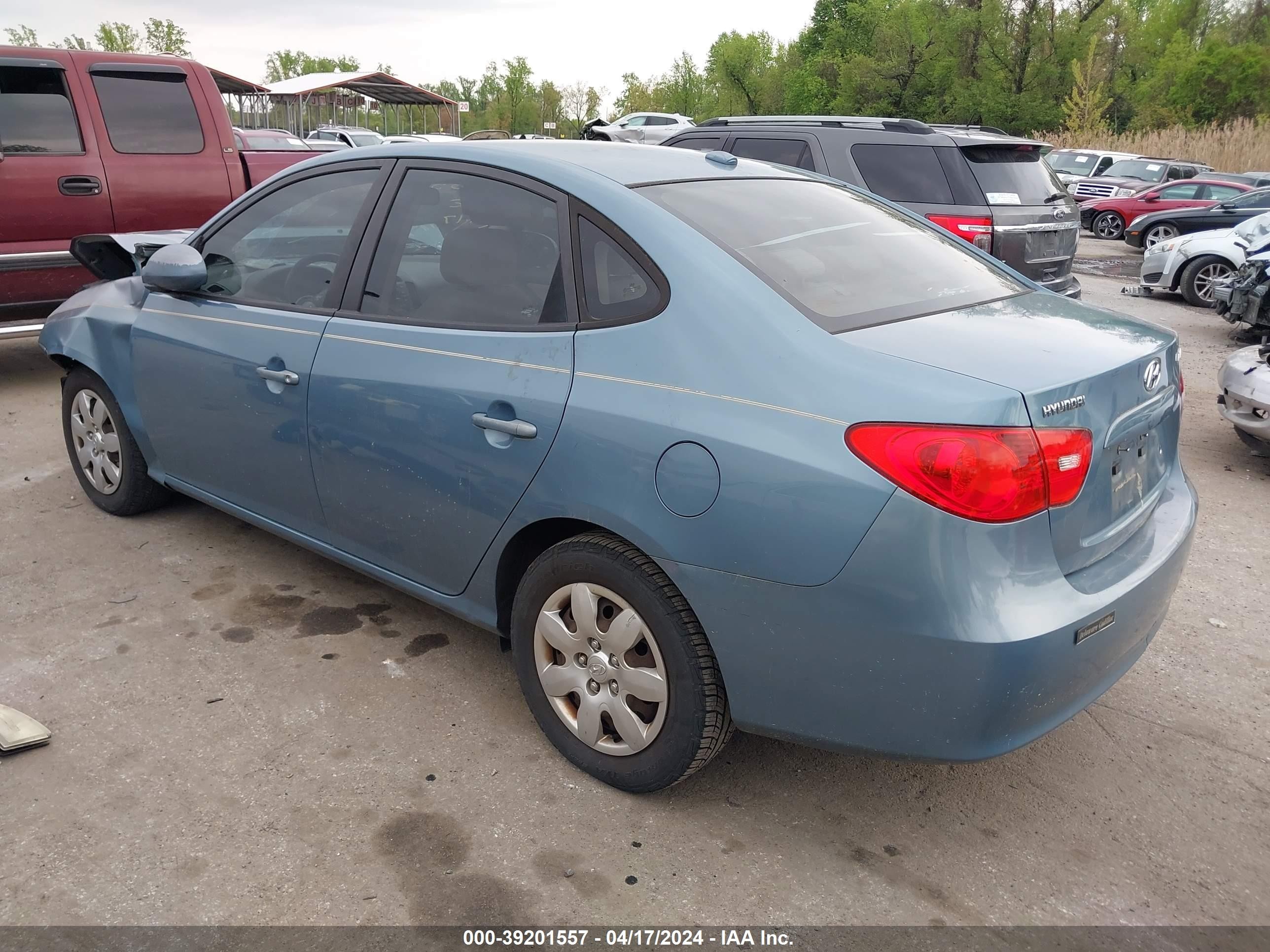 Photo 2 VIN: KMHDU46D47U210249 - HYUNDAI ELANTRA 