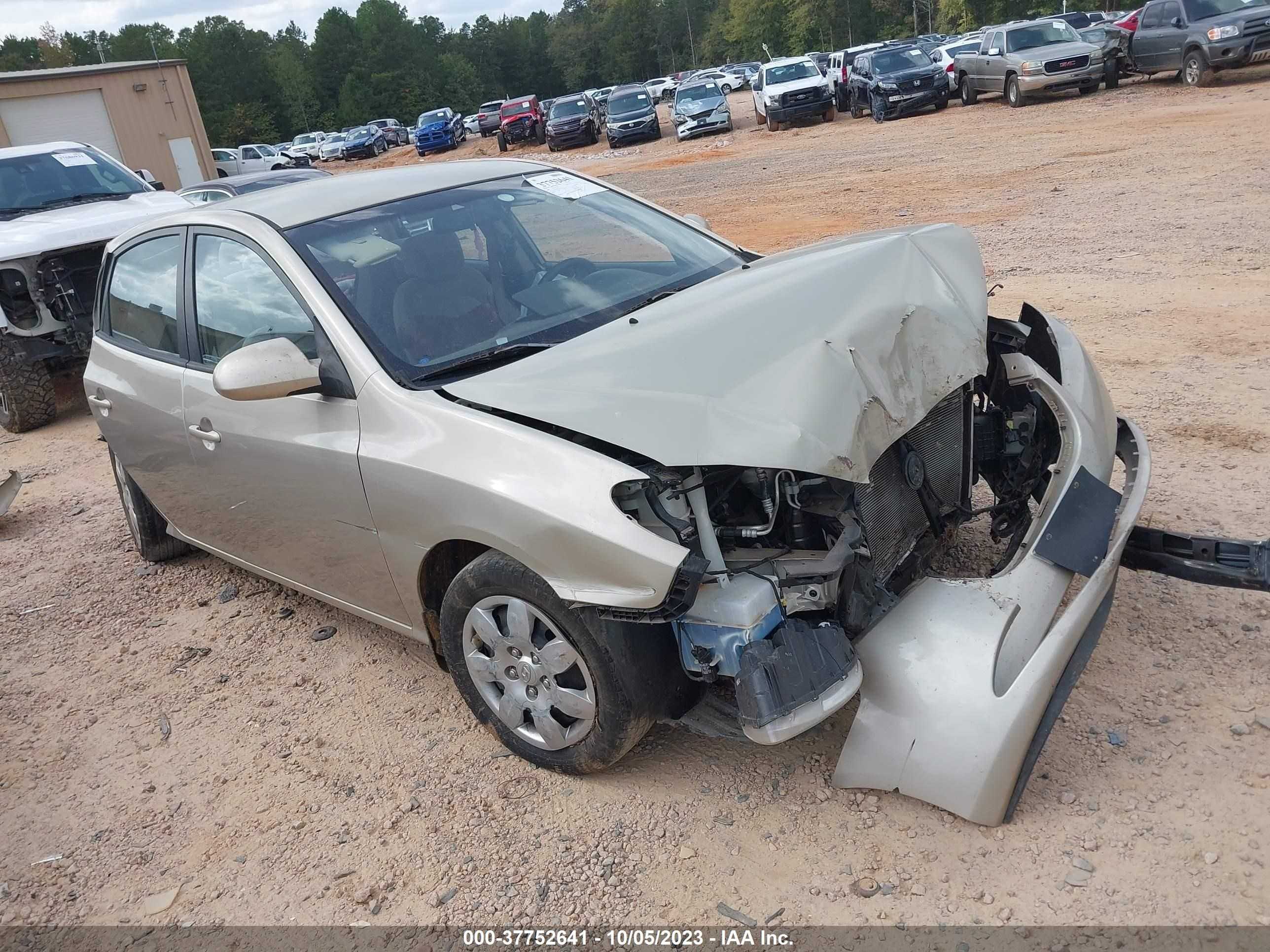 Photo 0 VIN: KMHDU46D48U358712 - HYUNDAI ELANTRA 