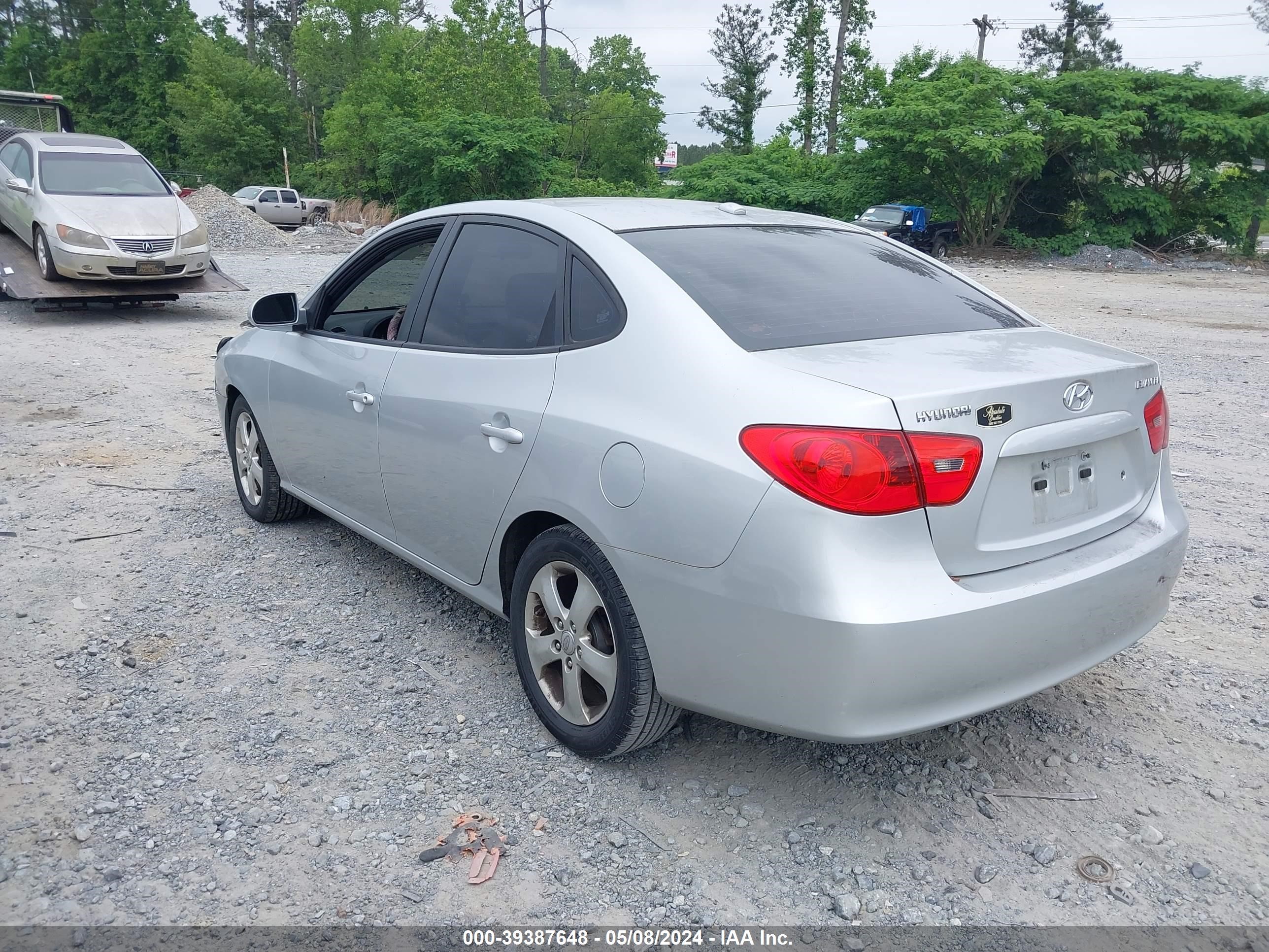 Photo 2 VIN: KMHDU46D48U586063 - HYUNDAI ELANTRA 