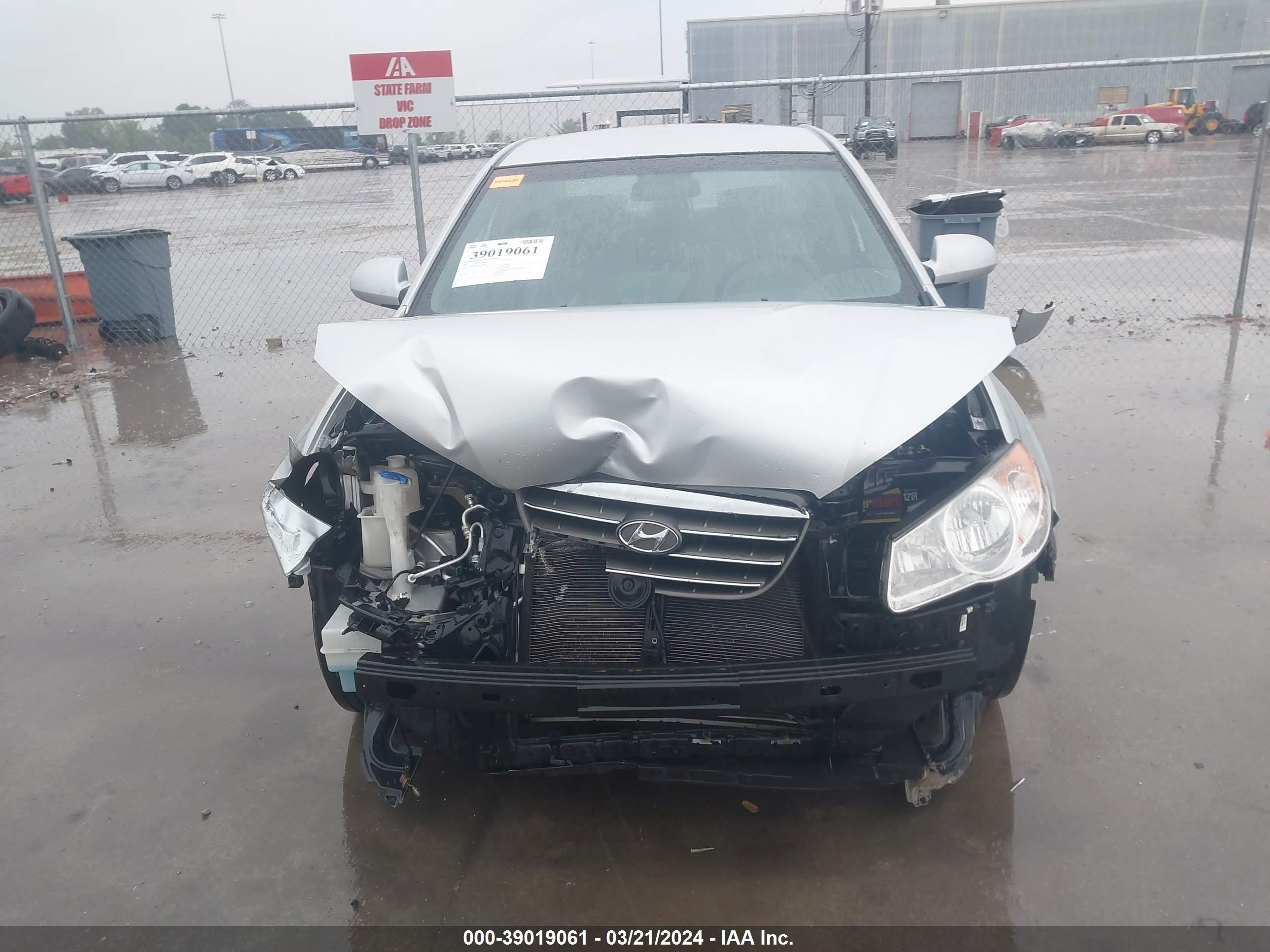 Photo 12 VIN: KMHDU46D49U644593 - HYUNDAI ELANTRA 