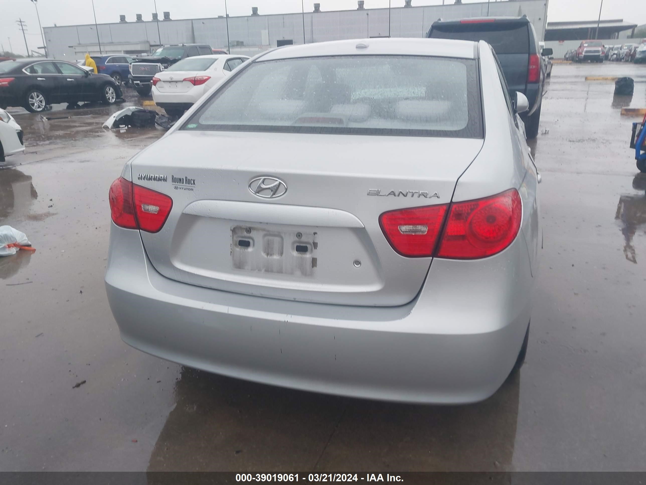 Photo 16 VIN: KMHDU46D49U644593 - HYUNDAI ELANTRA 