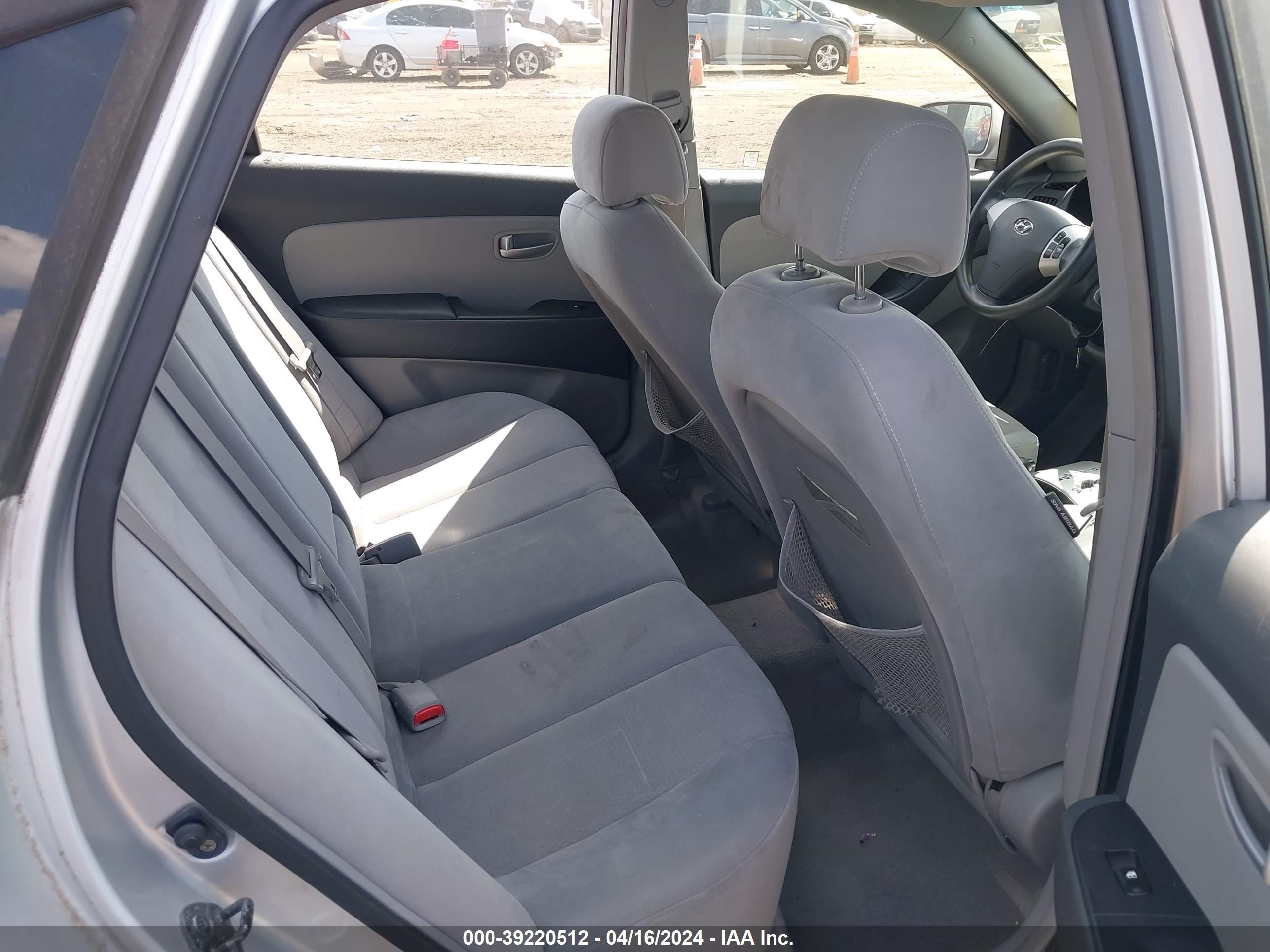 Photo 7 VIN: KMHDU46D57U035378 - HYUNDAI ELANTRA 