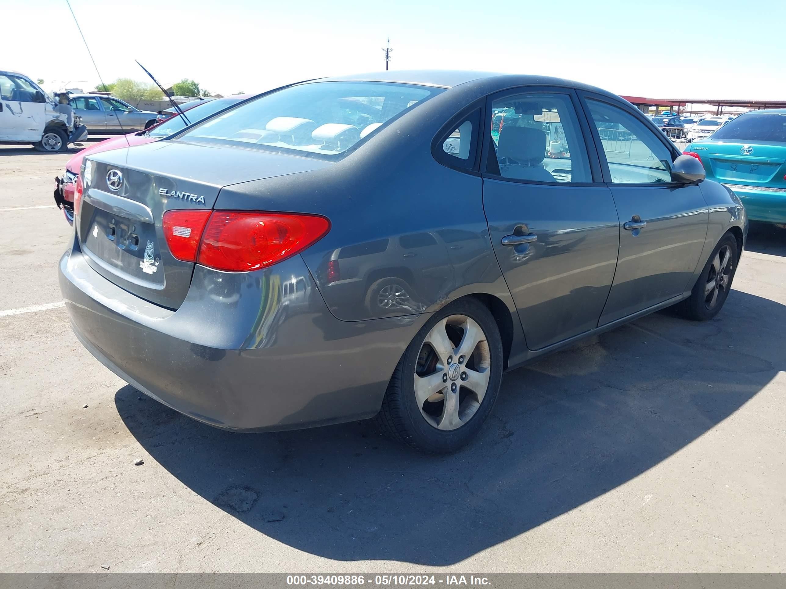 Photo 3 VIN: KMHDU46D57U112881 - HYUNDAI ELANTRA 