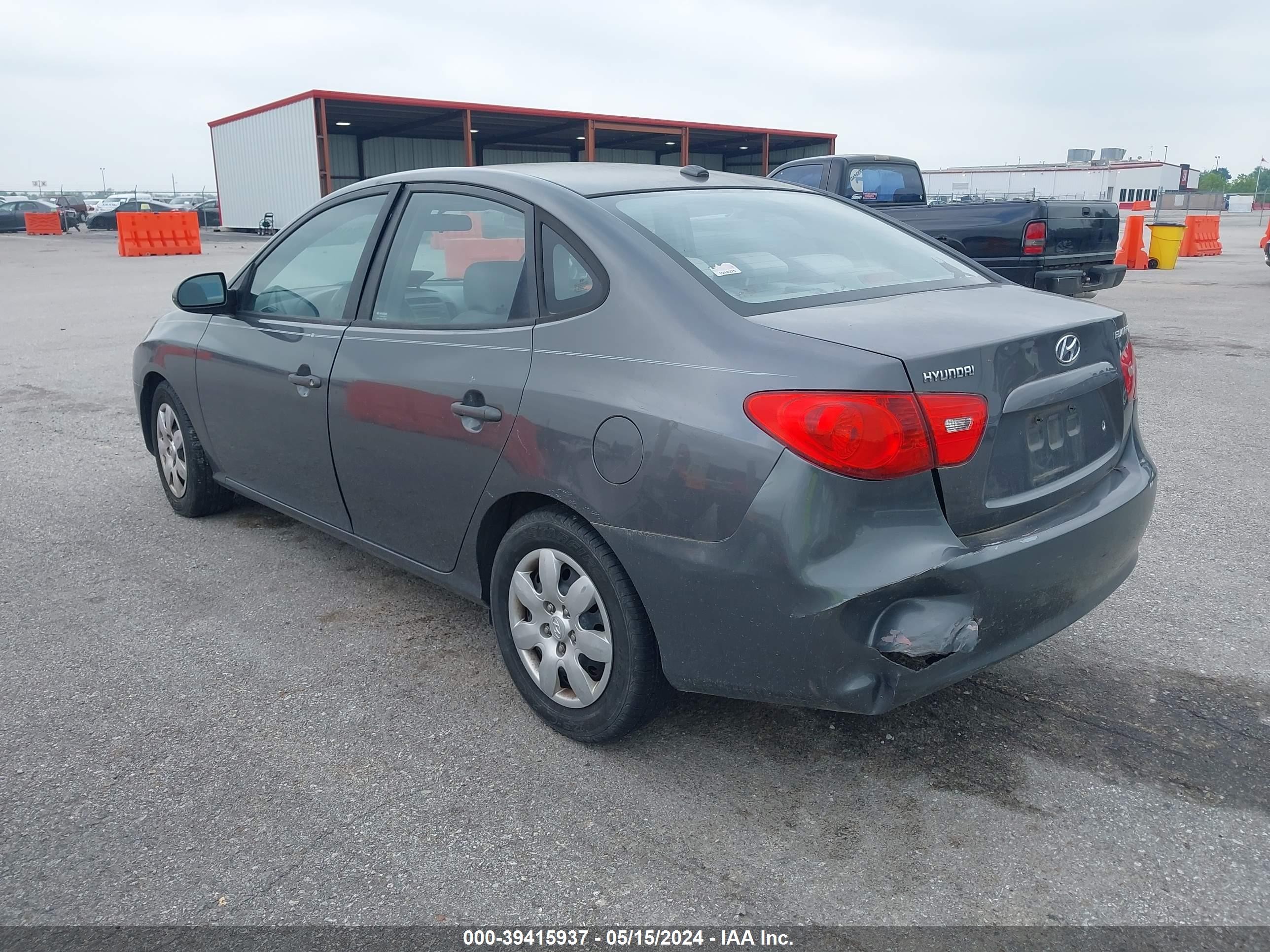 Photo 2 VIN: KMHDU46D57U144505 - HYUNDAI ELANTRA 