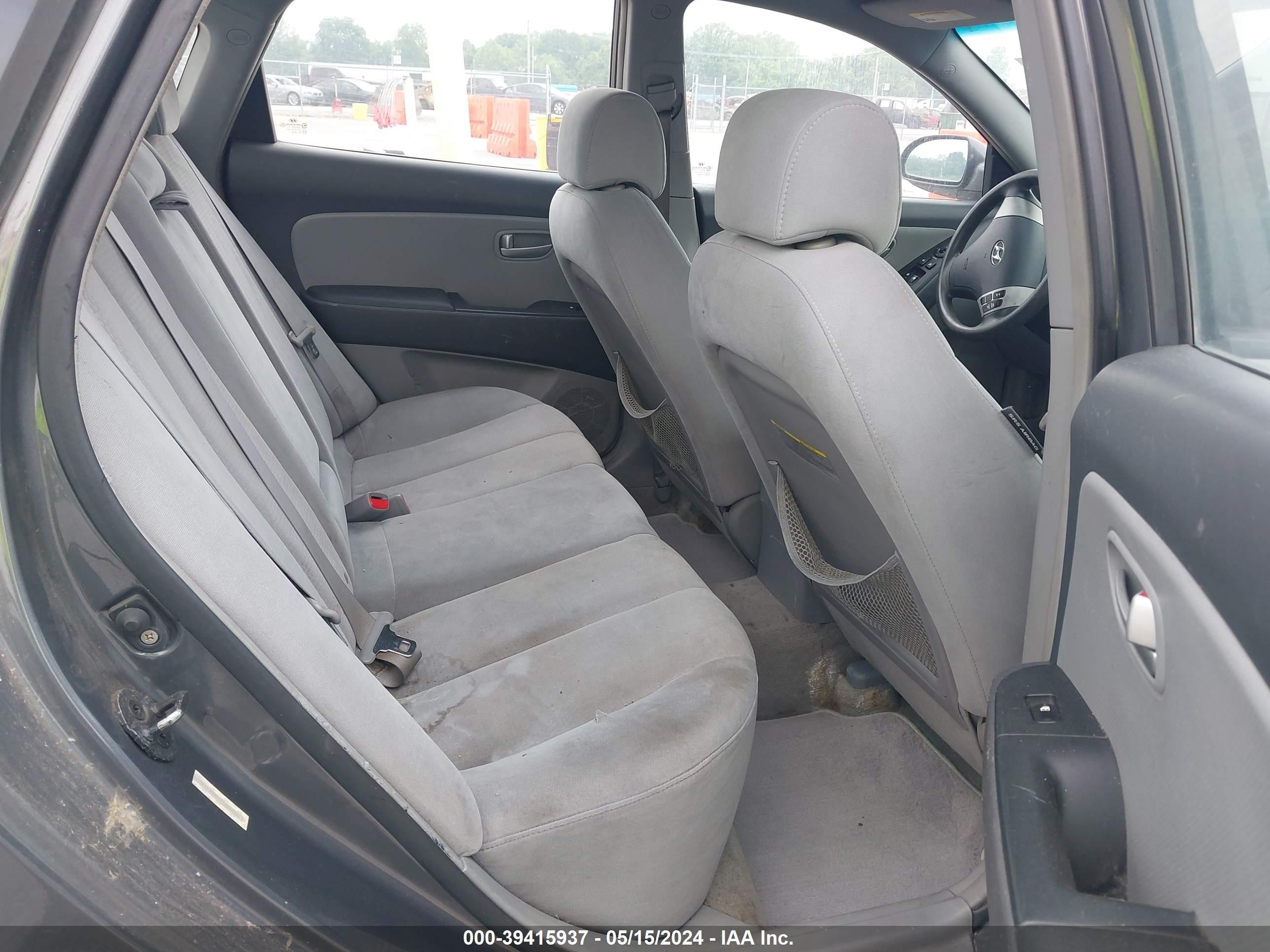 Photo 7 VIN: KMHDU46D57U144505 - HYUNDAI ELANTRA 