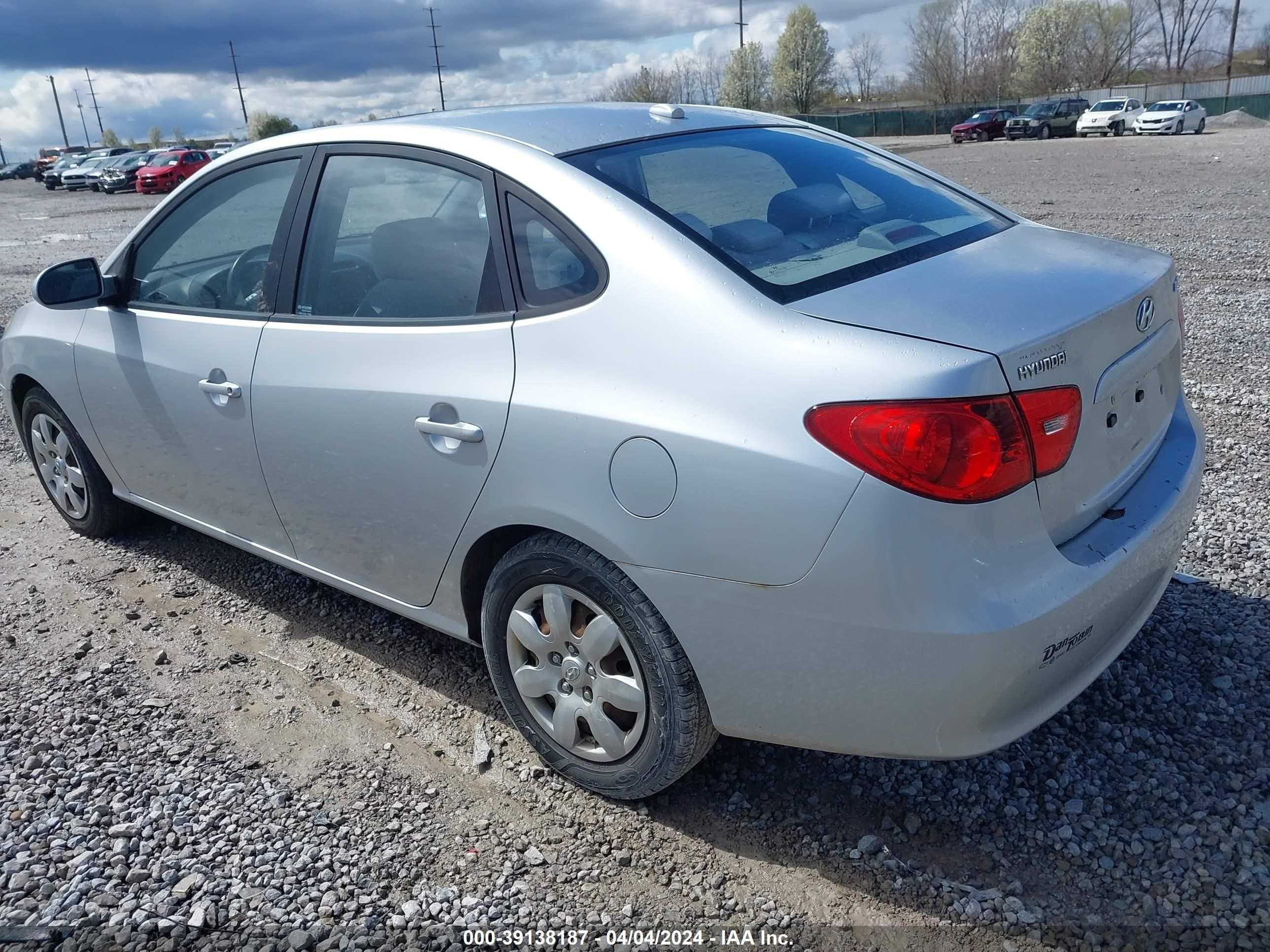 Photo 2 VIN: KMHDU46D58U278125 - HYUNDAI ELANTRA 