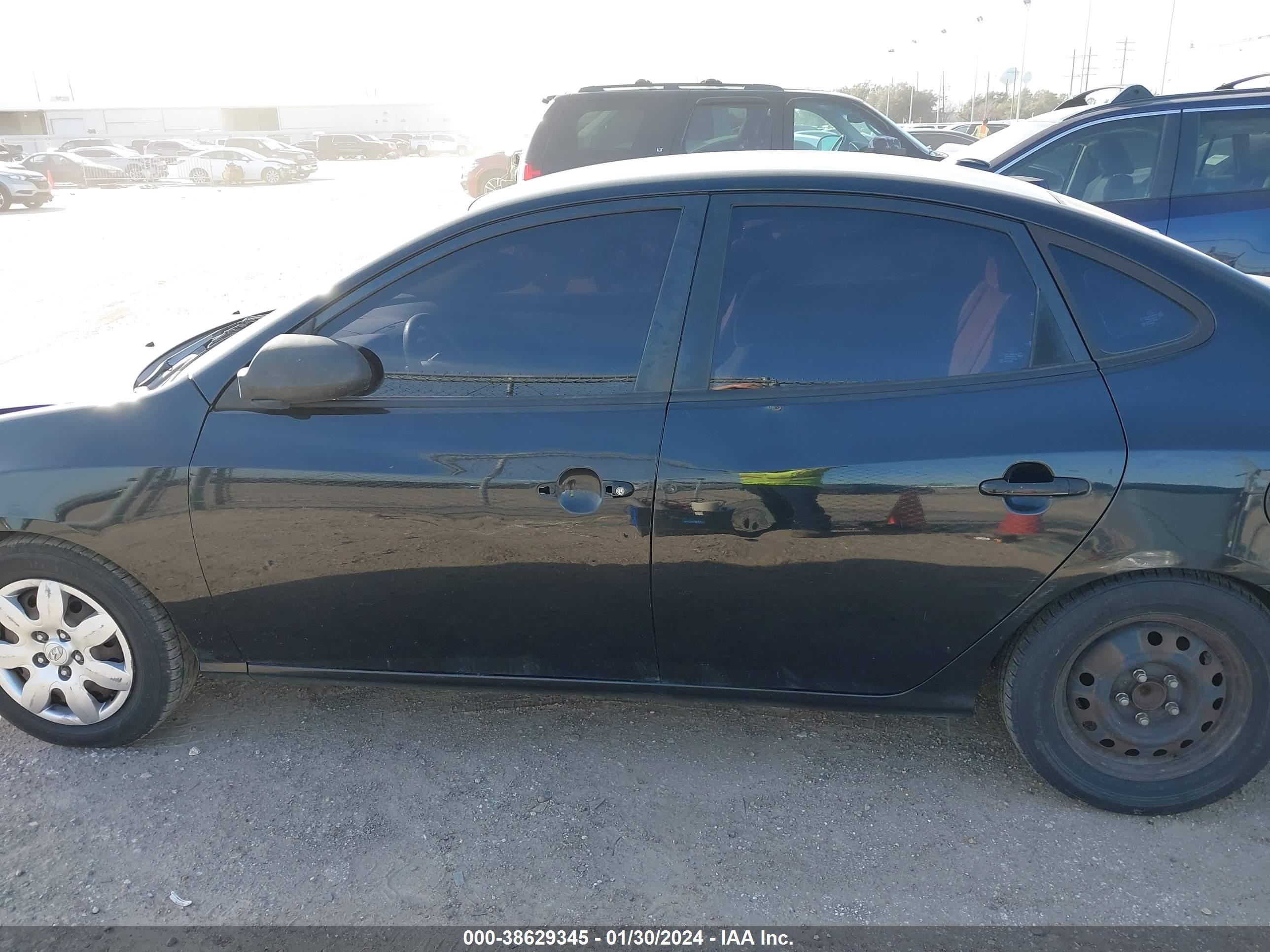 Photo 14 VIN: KMHDU46D58U332622 - HYUNDAI ELANTRA 