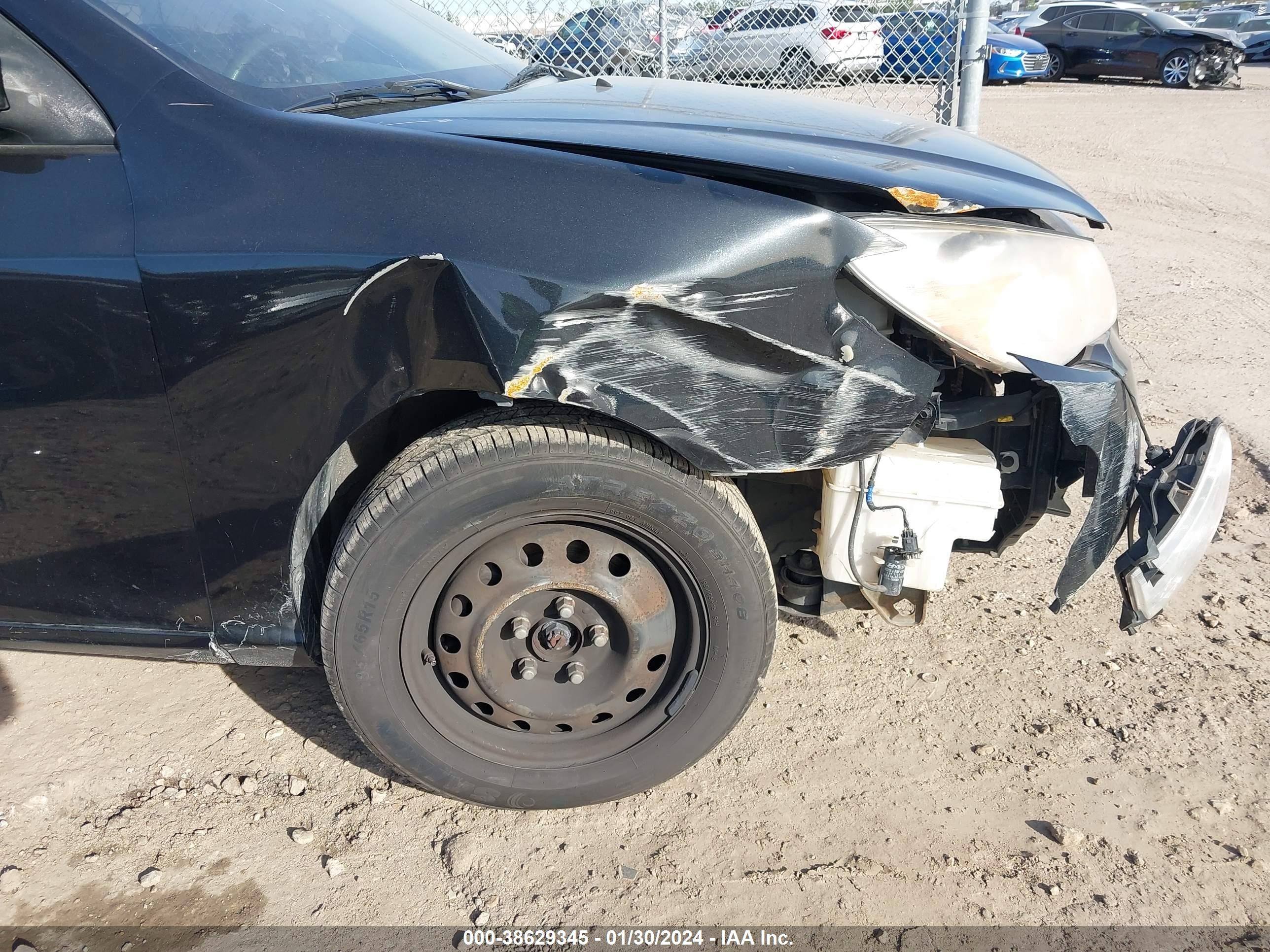 Photo 5 VIN: KMHDU46D58U332622 - HYUNDAI ELANTRA 