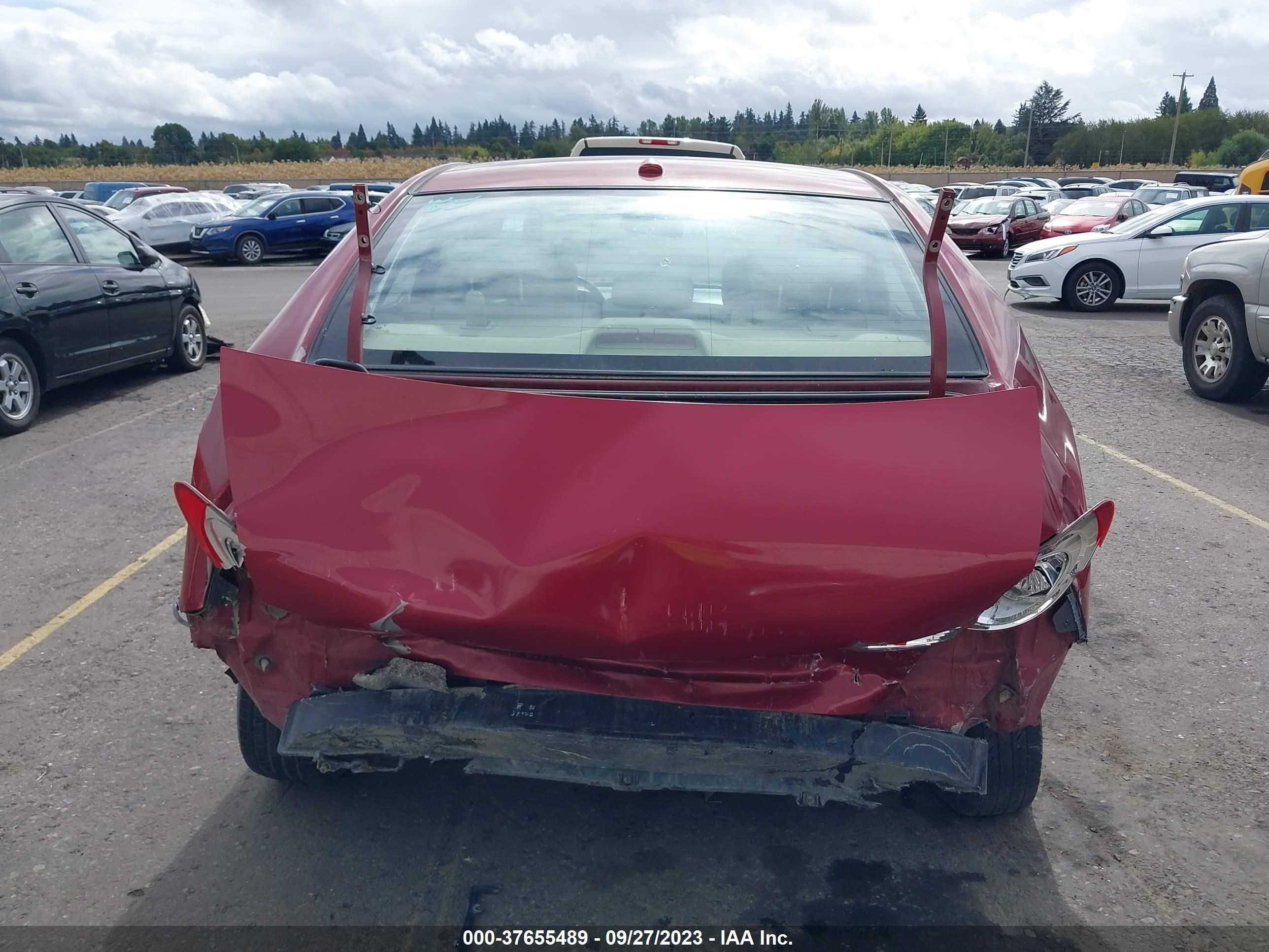 Photo 16 VIN: KMHDU46D58U340557 - HYUNDAI ELANTRA 