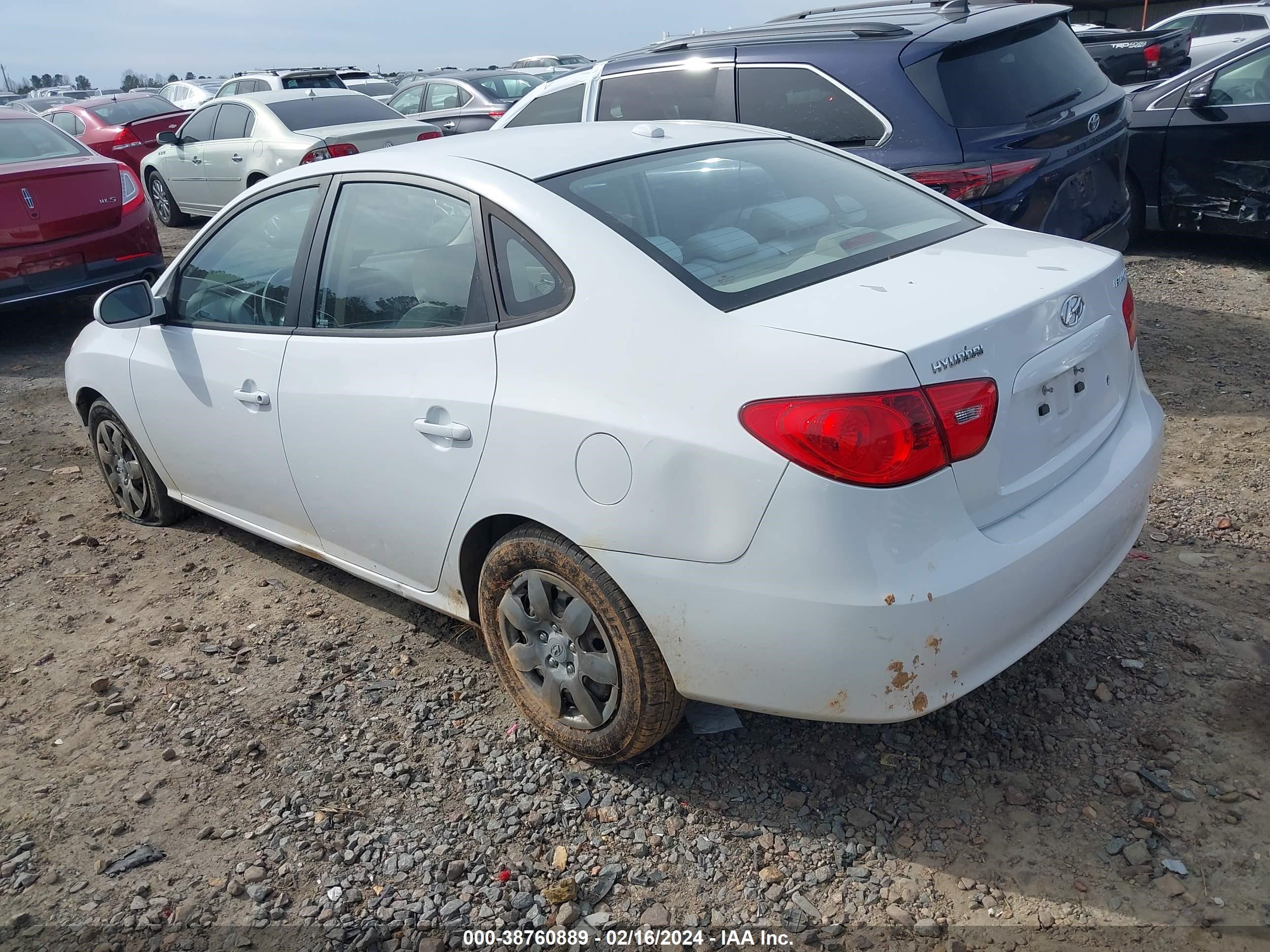 Photo 2 VIN: KMHDU46D58U417279 - HYUNDAI ELANTRA 