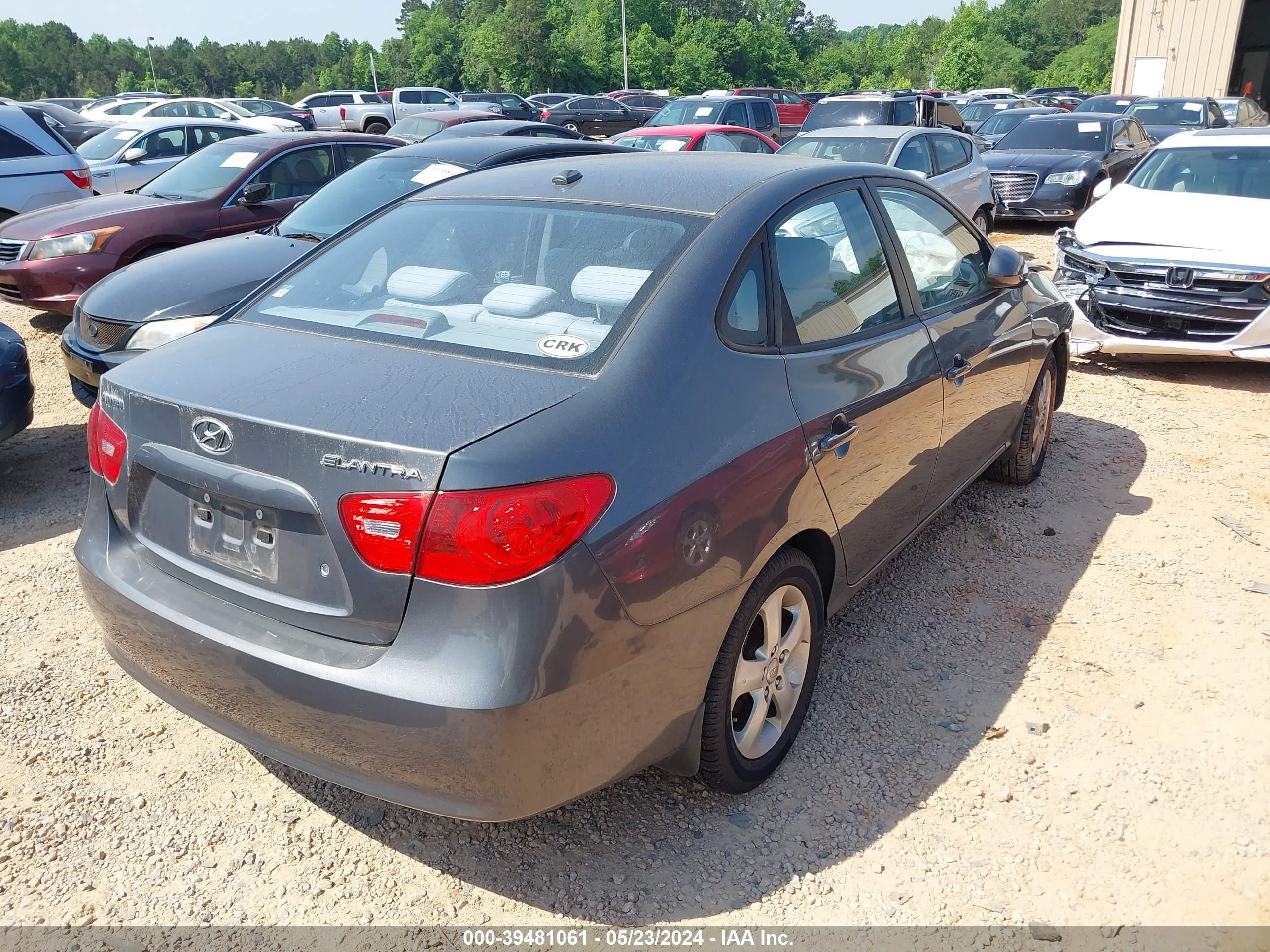 Photo 3 VIN: KMHDU46D59U635952 - HYUNDAI ELANTRA 