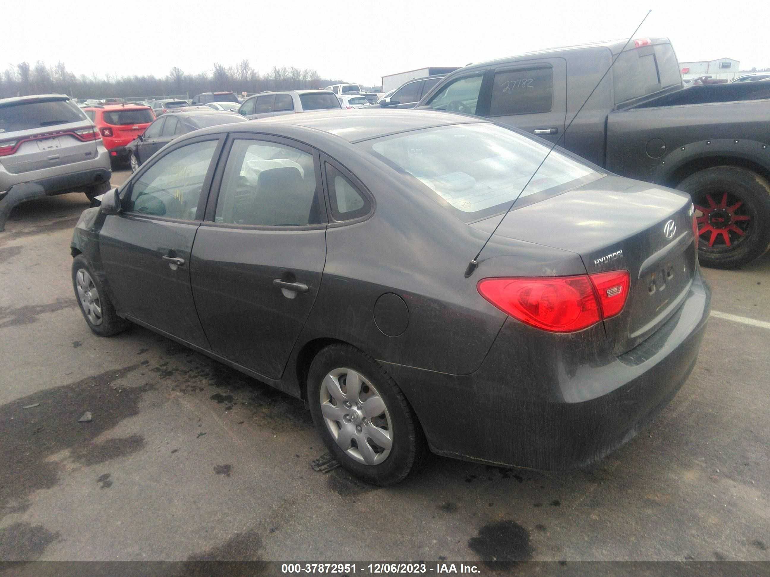 Photo 2 VIN: KMHDU46D67U072326 - HYUNDAI ELANTRA 