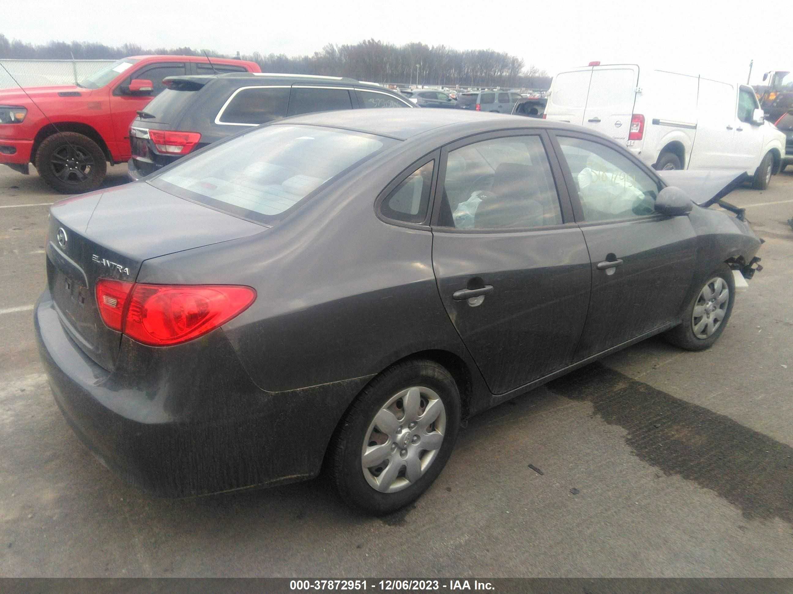 Photo 3 VIN: KMHDU46D67U072326 - HYUNDAI ELANTRA 