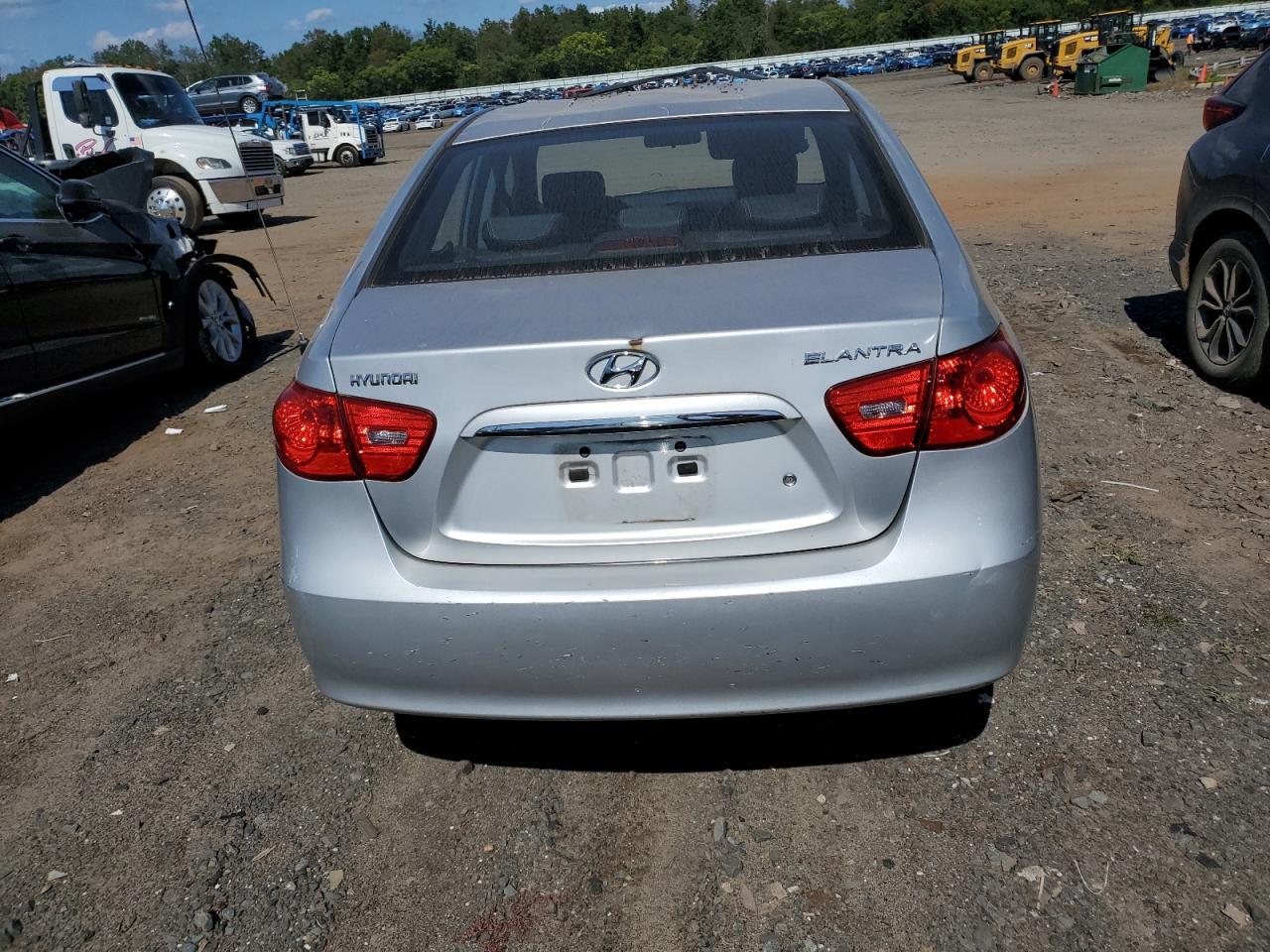 Photo 5 VIN: KMHDU46D67U112081 - HYUNDAI ELANTRA 