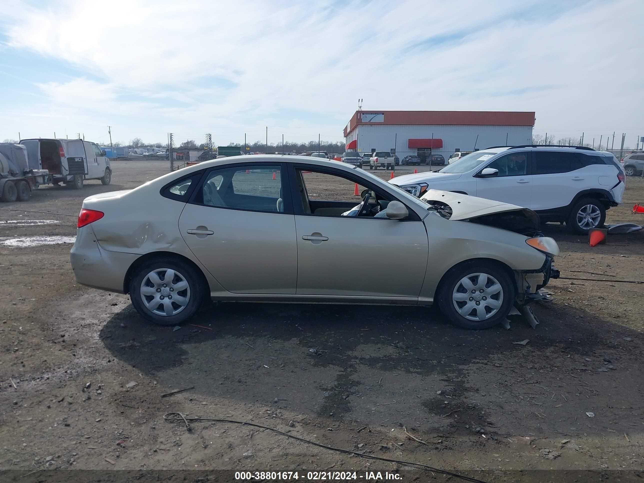 Photo 12 VIN: KMHDU46D67U138244 - HYUNDAI ELANTRA 