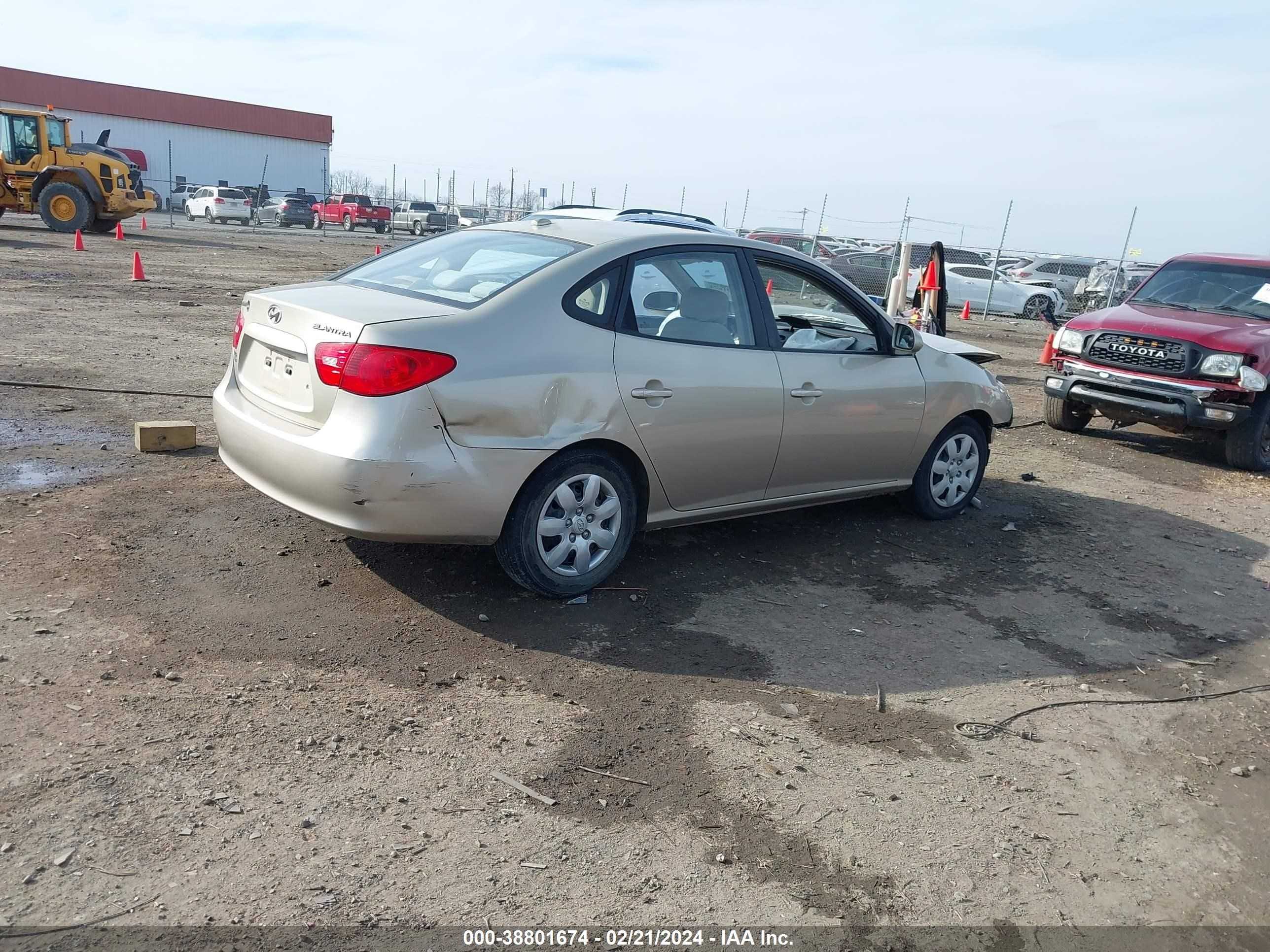 Photo 3 VIN: KMHDU46D67U138244 - HYUNDAI ELANTRA 