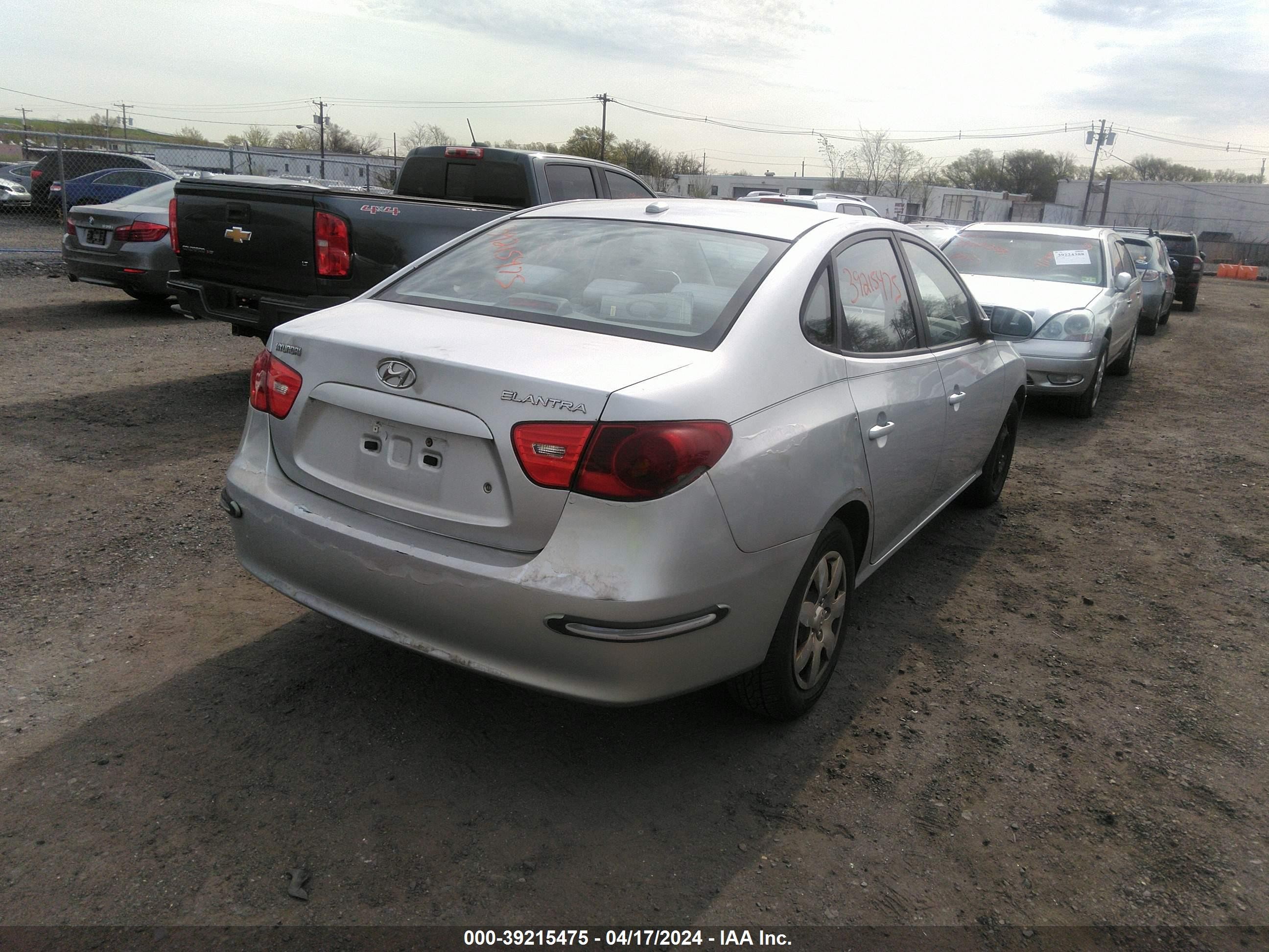 Photo 3 VIN: KMHDU46D67U155027 - HYUNDAI ELANTRA 