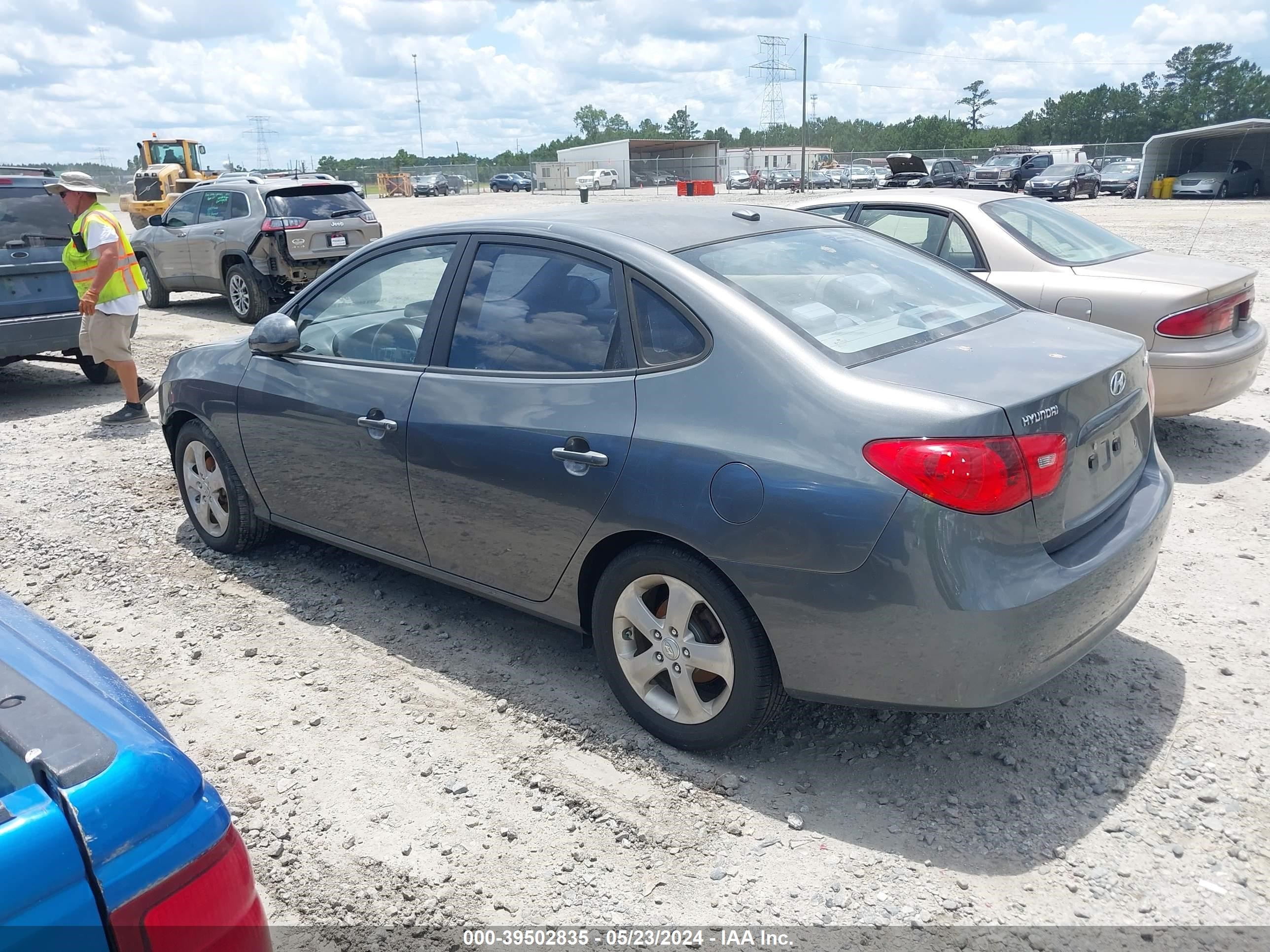 Photo 2 VIN: KMHDU46D68U297038 - HYUNDAI ELANTRA 