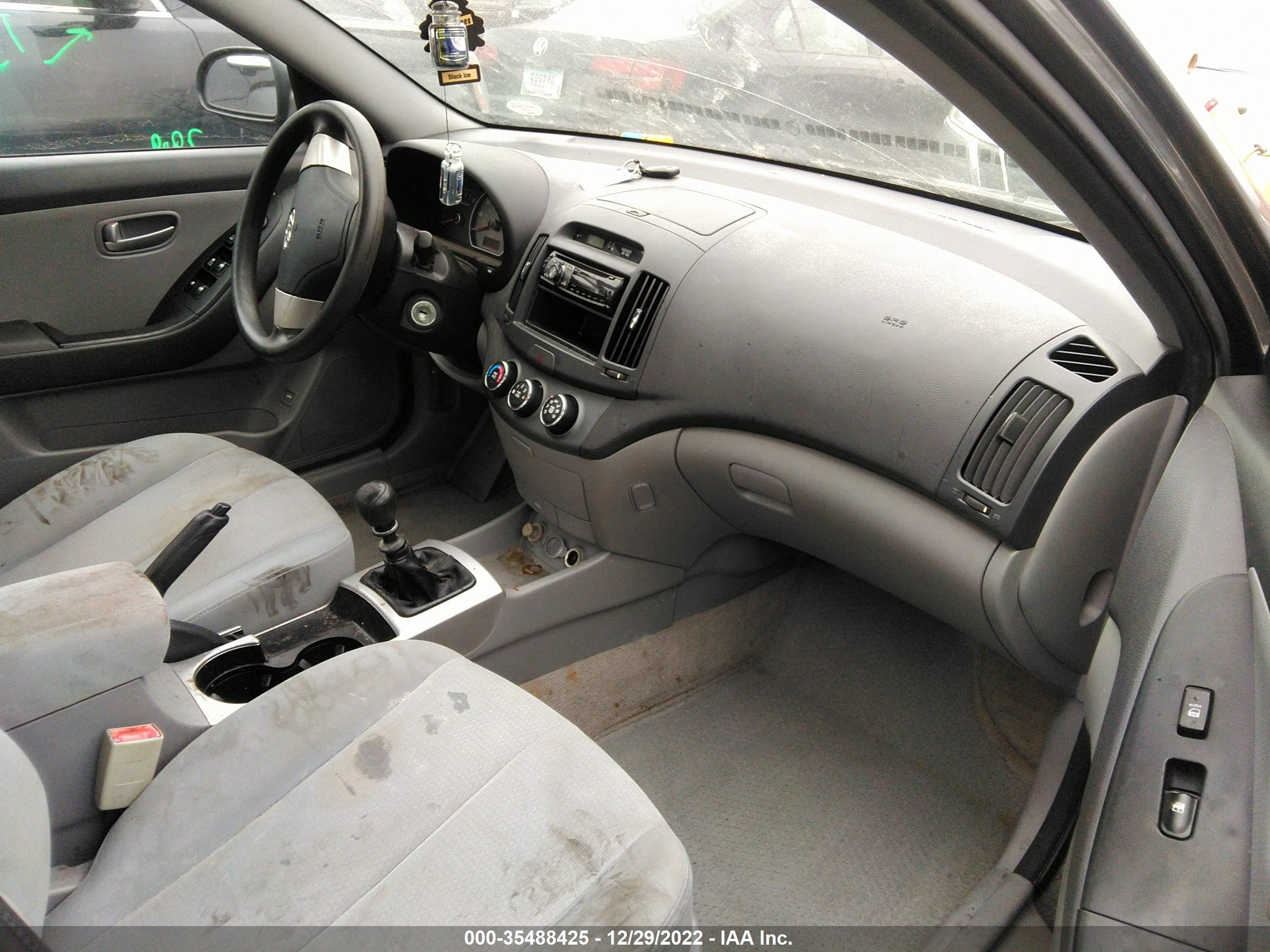 Photo 4 VIN: KMHDU46D68U307258 - HYUNDAI ELANTRA 