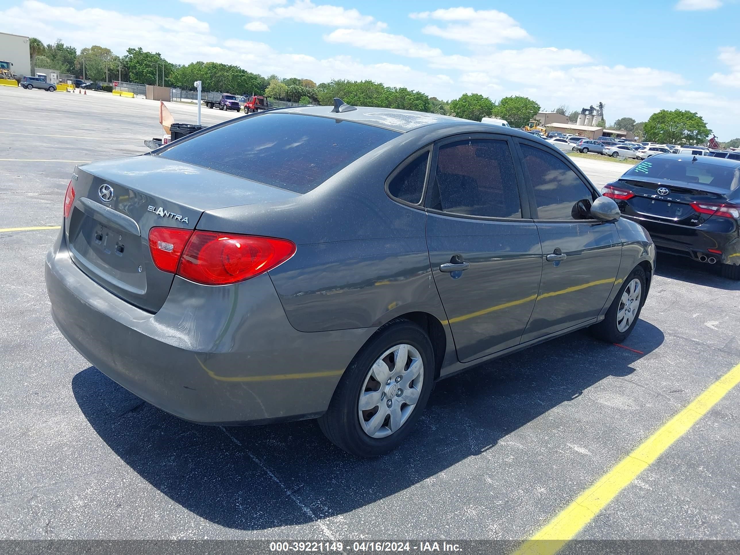 Photo 3 VIN: KMHDU46D69U661038 - HYUNDAI ELANTRA 