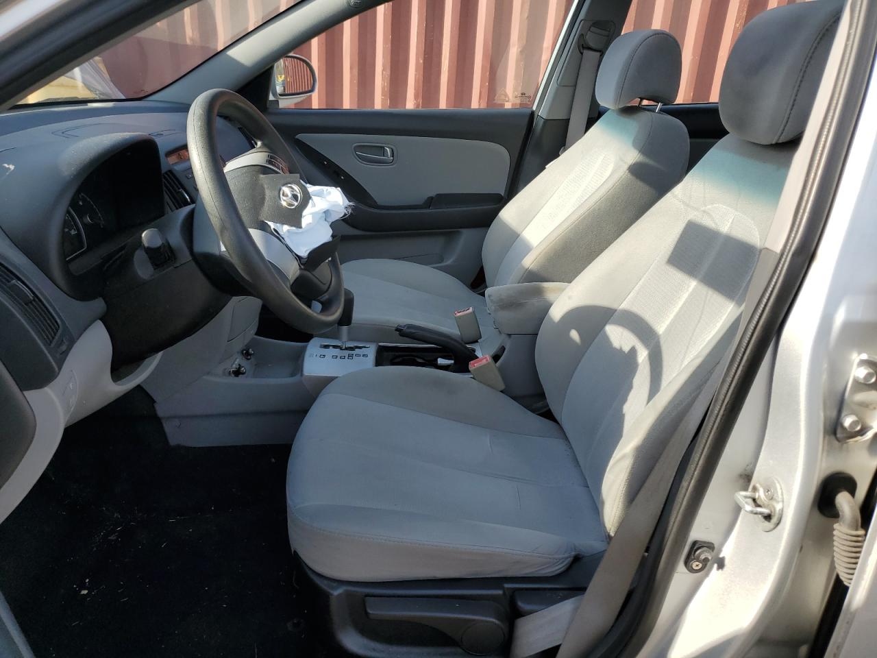 Photo 6 VIN: KMHDU46D69U718595 - HYUNDAI ELANTRA 