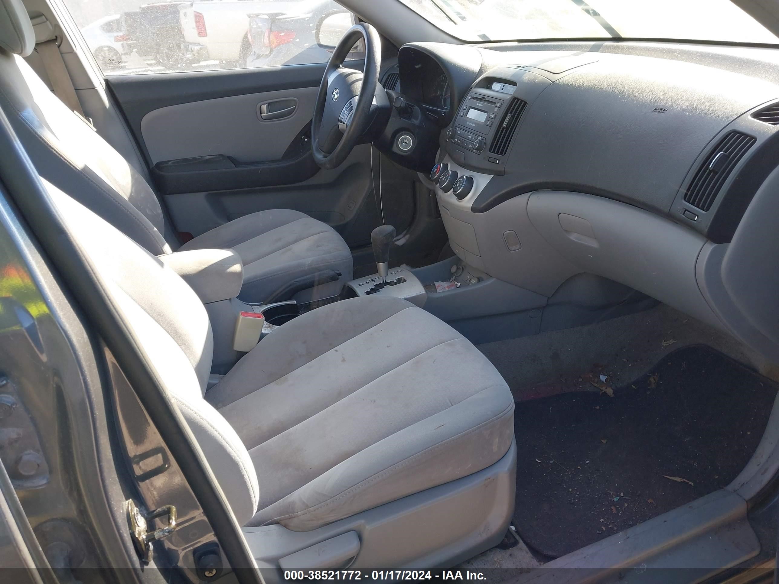 Photo 4 VIN: KMHDU46D77U056426 - HYUNDAI ELANTRA 